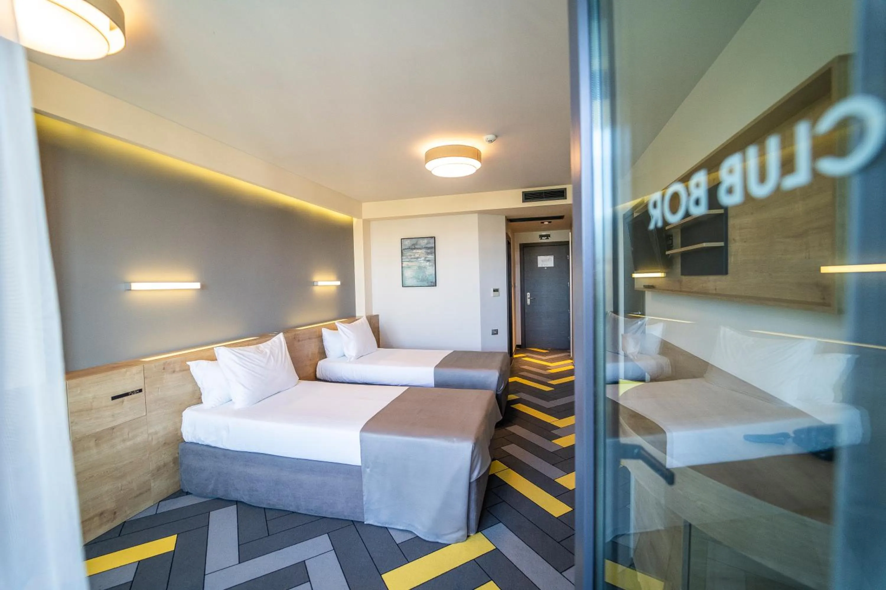 Photo of the whole room, Bed in HVD Club Bor Ultra All Inclusive - Private Beach &amp; Free parking