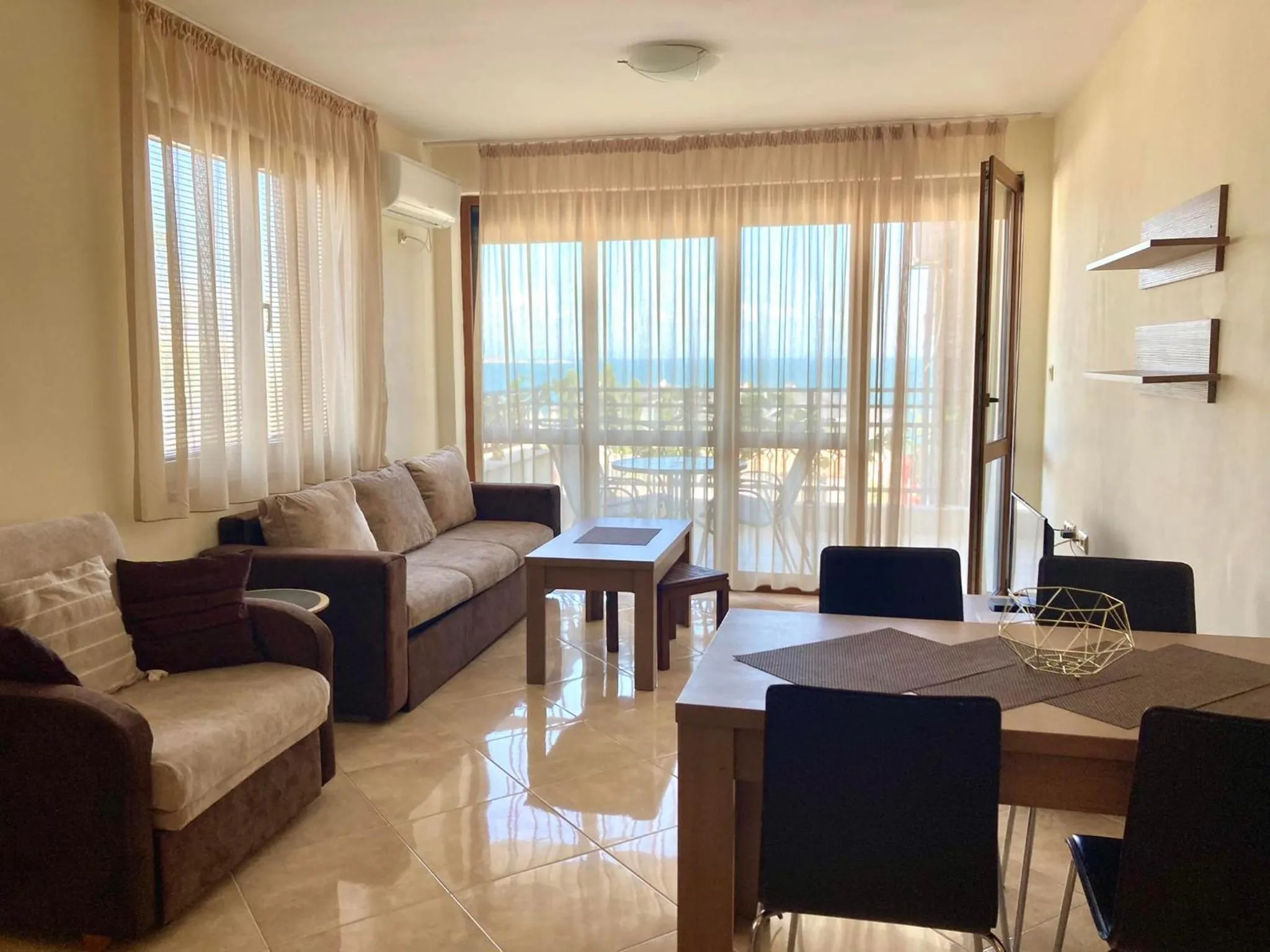 Superior Apartment in Apolon Complex