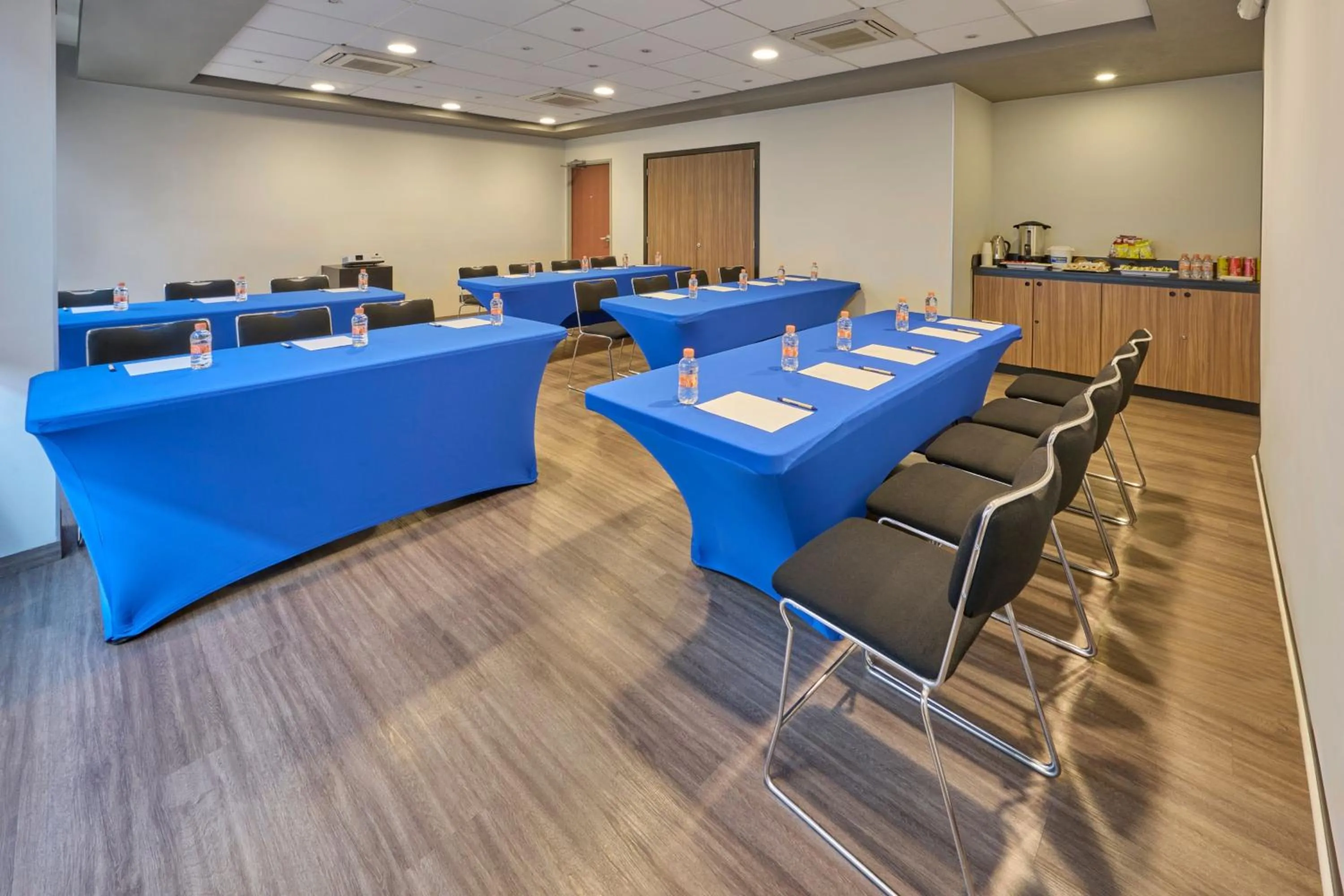 Meeting/conference room in City Express by Marriott Toluca