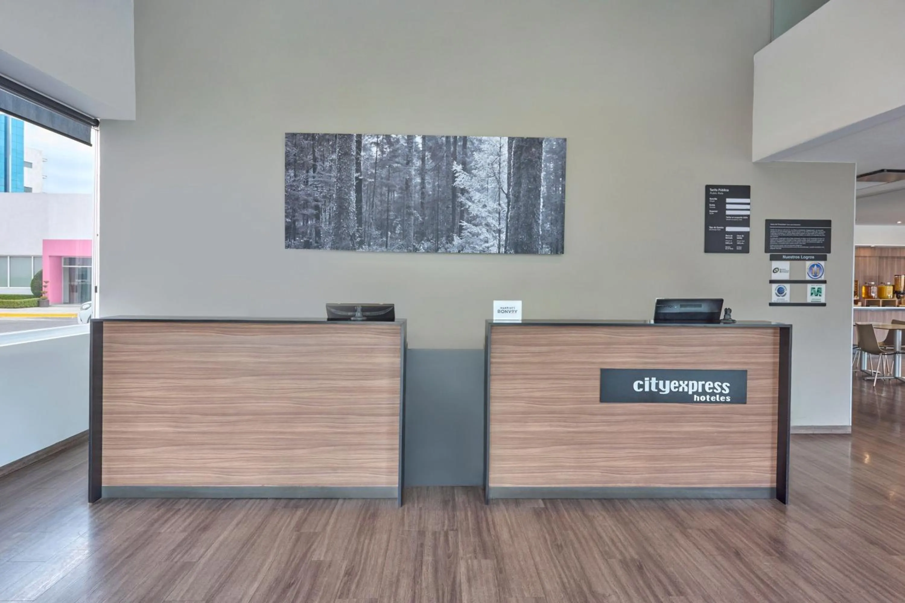 Lobby or reception in City Express by Marriott Toluca