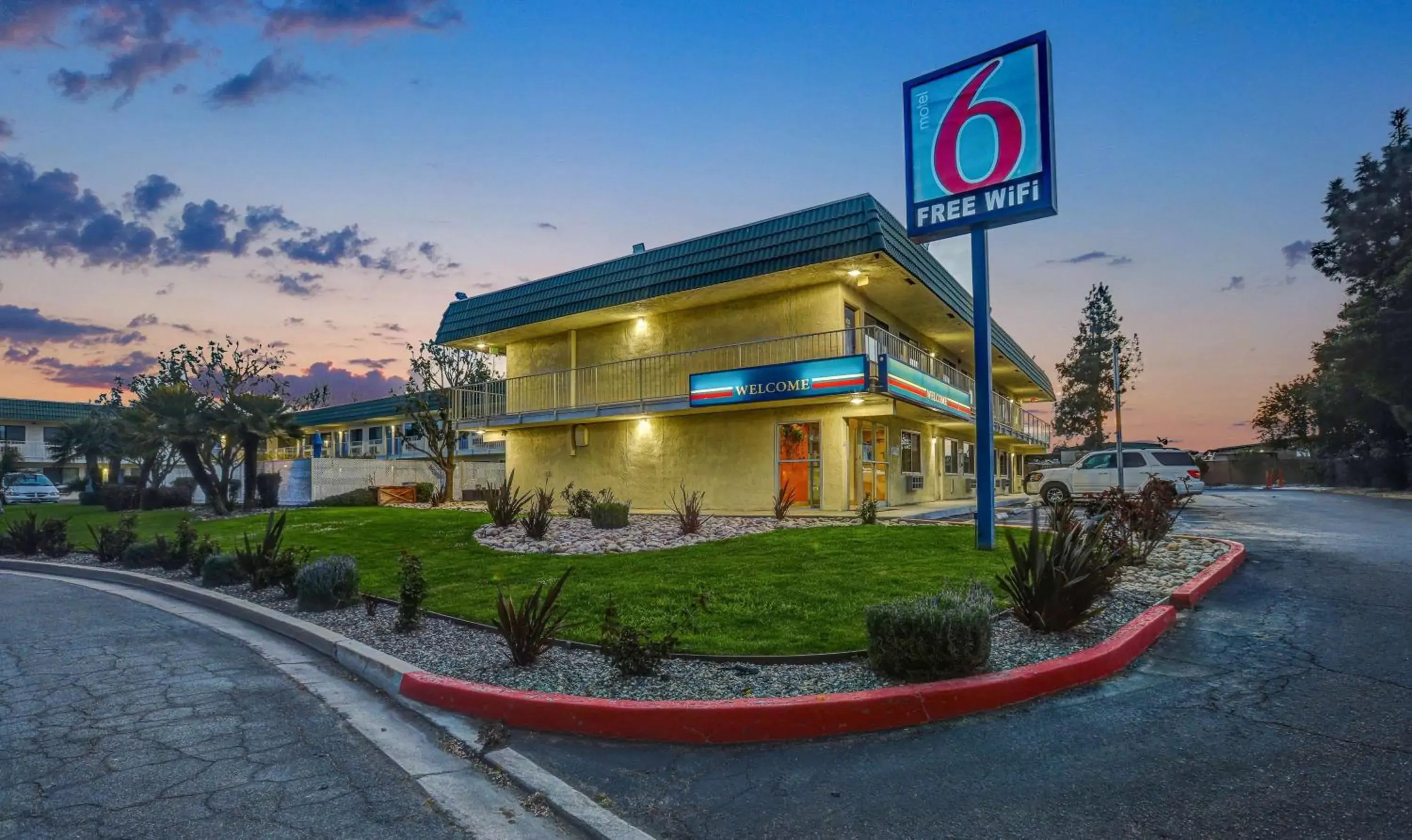 Property building in Motel 6-King City, CA Property building in Motel 6-King City, CA