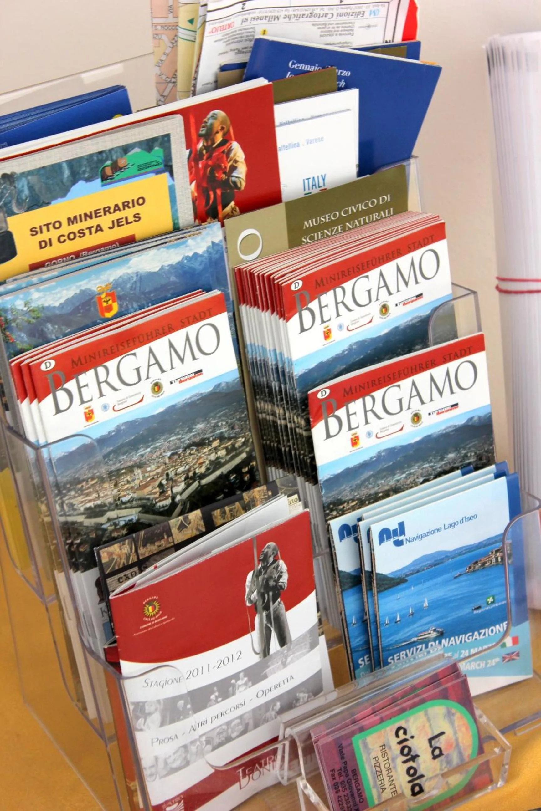 Decorative detail in B&B Fanzago