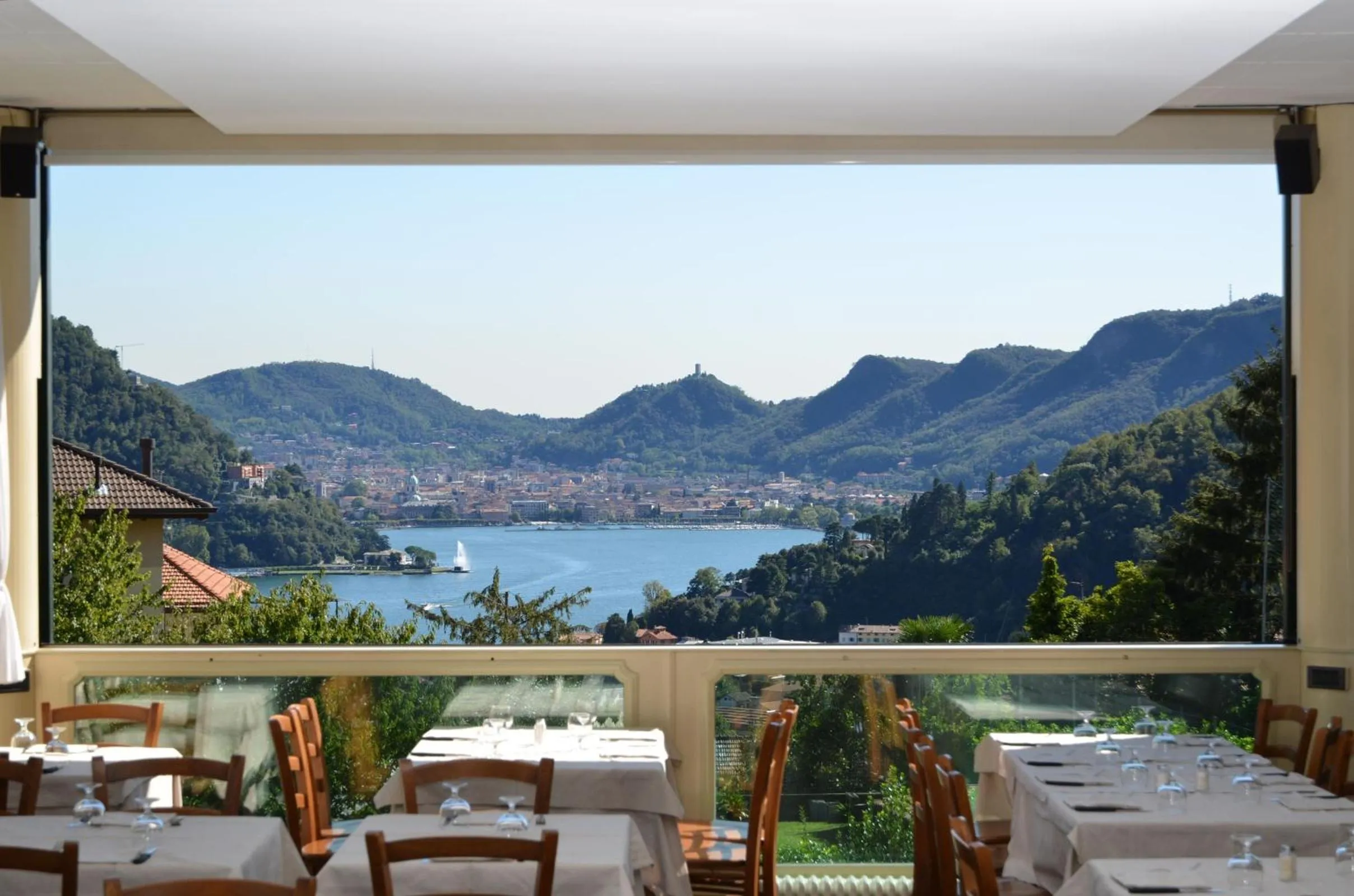 Restaurant/places to eat in Albergo Della Torre