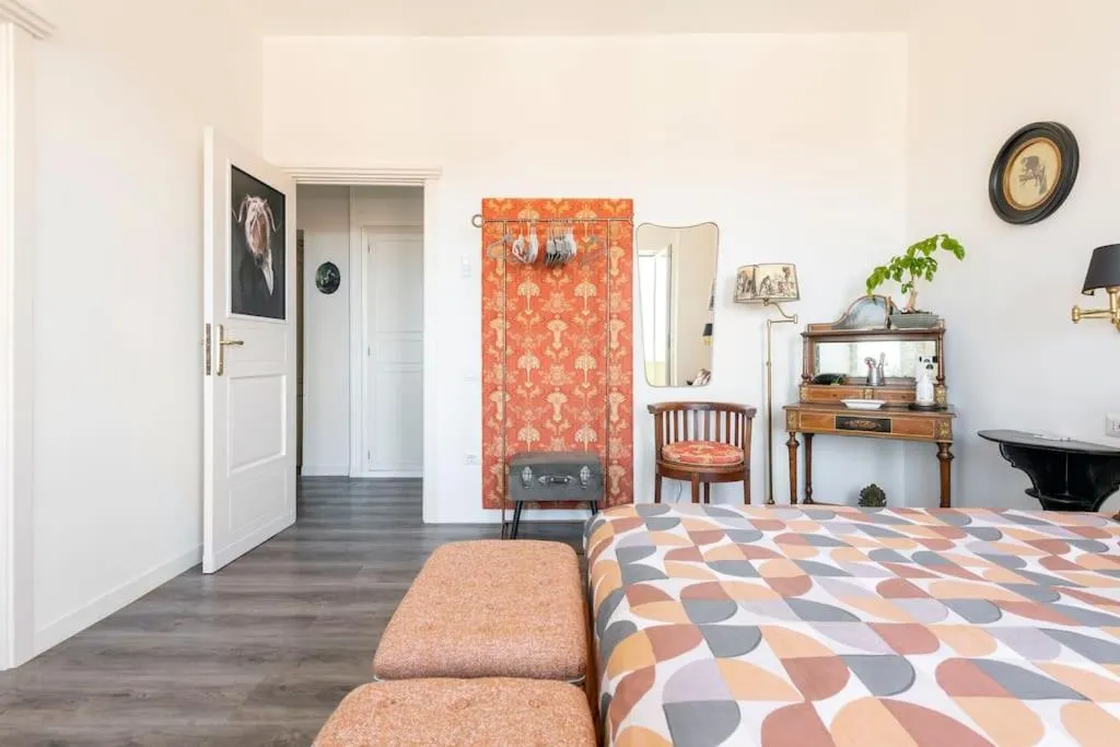 Bed in Eleventh Floor Suites