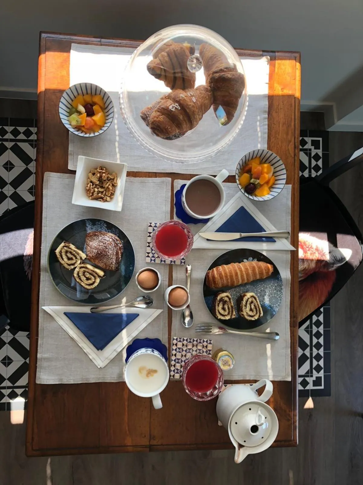 Eleventh Floor Suites