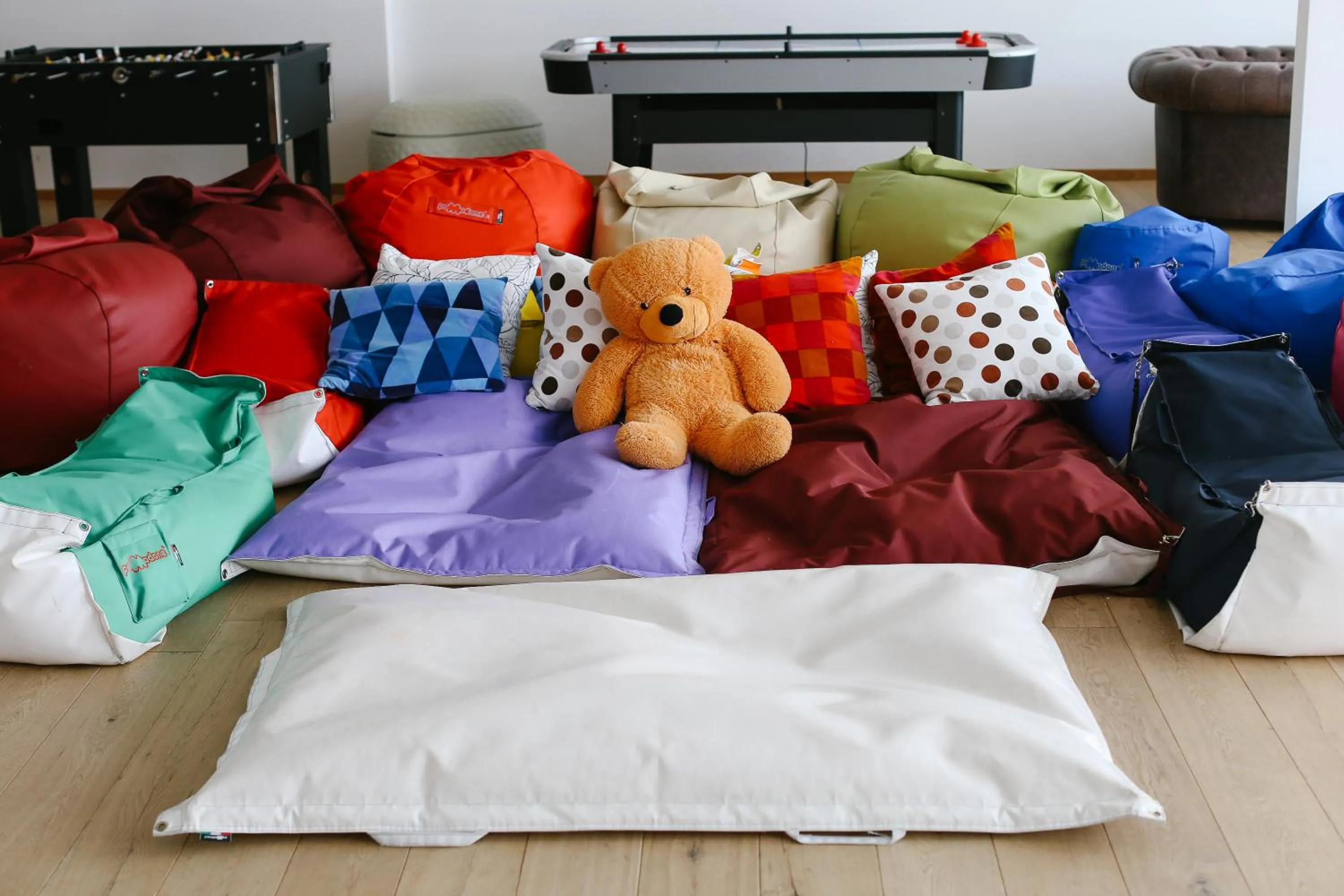 Decorative detail in Nira Alpina