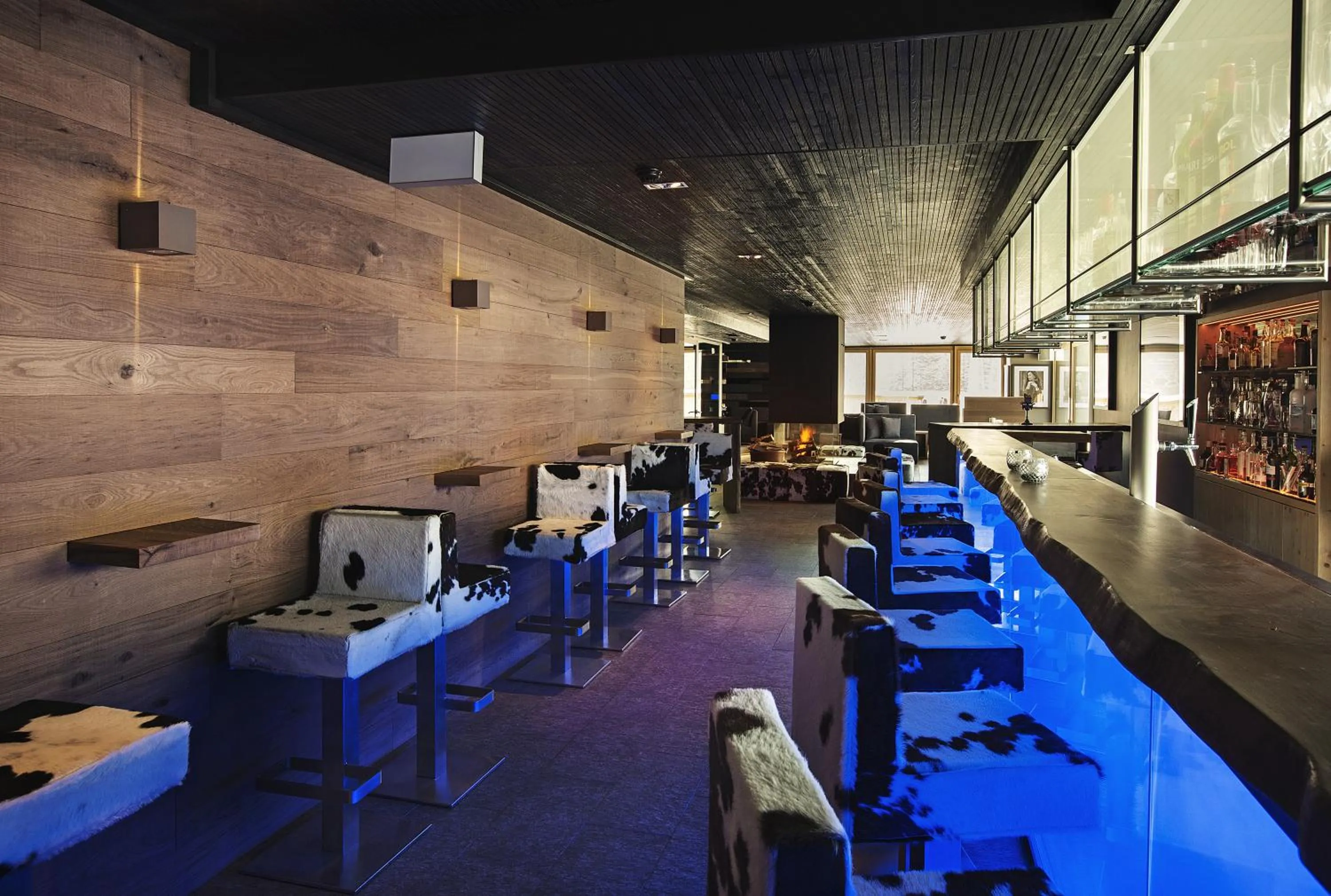 Lounge or bar in Nira Alpina