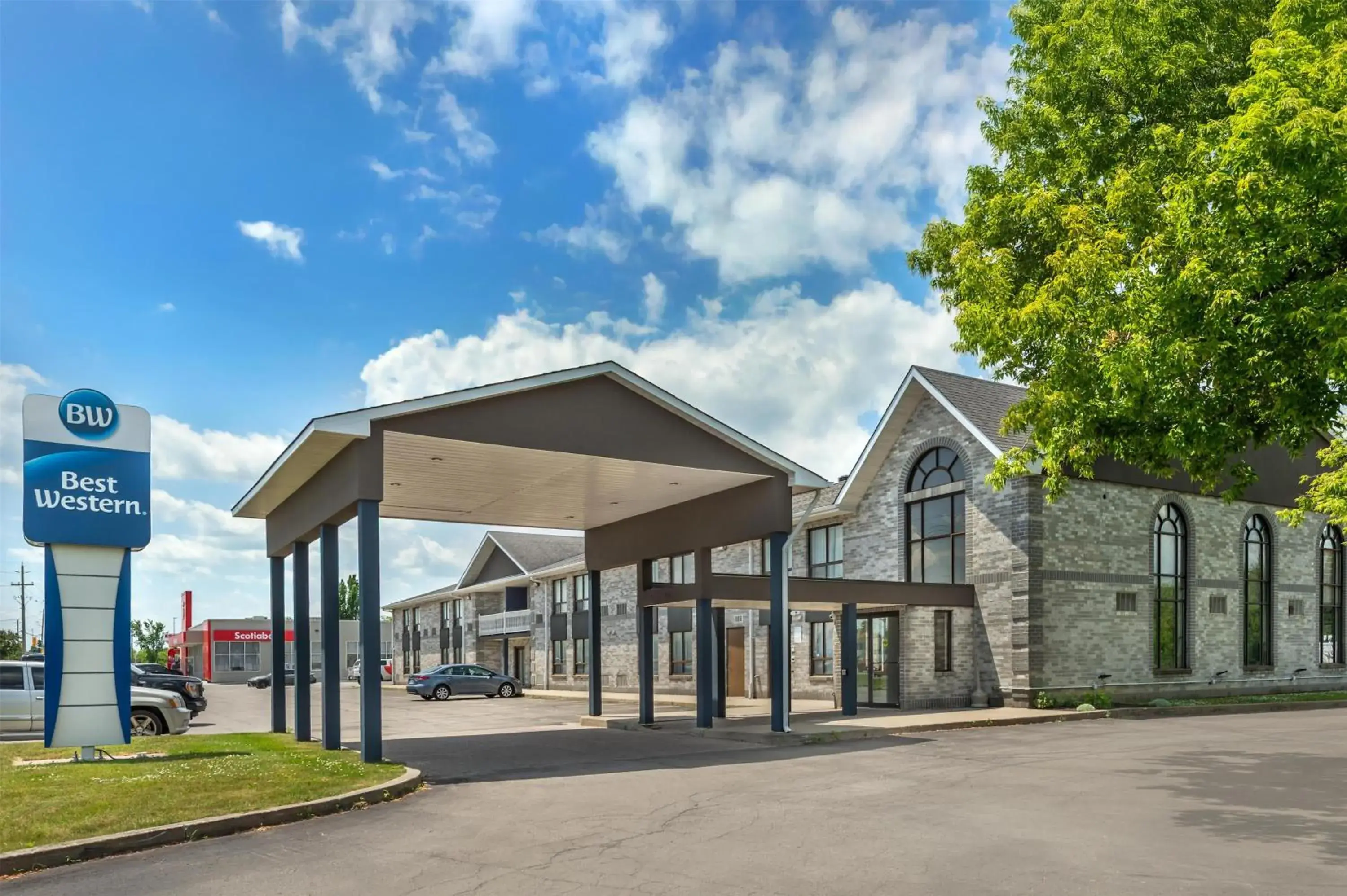 Property building in Best Western Smiths Falls Hotel Property building in Best Western Smiths Falls Hotel