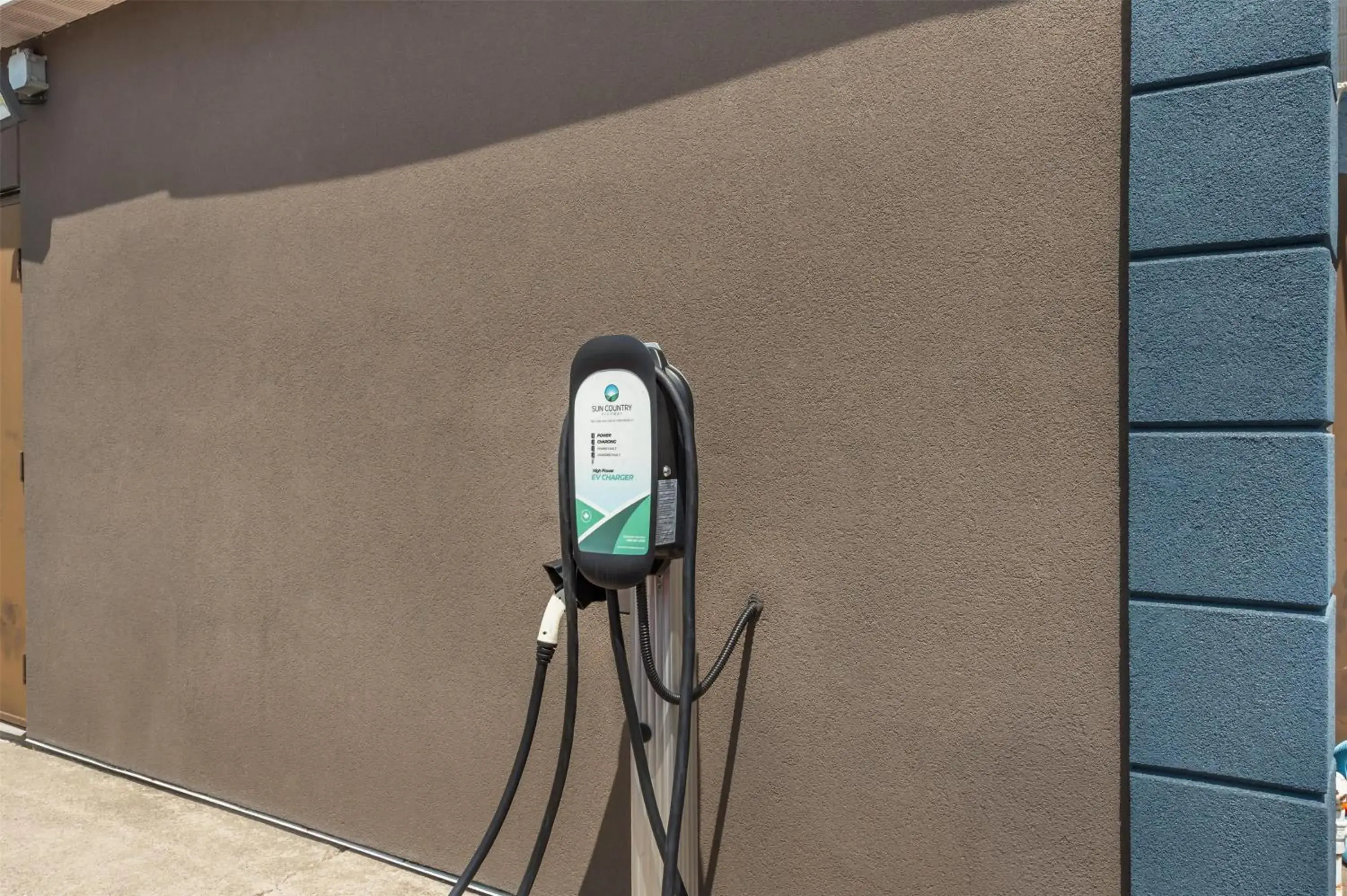 Property building in Best Western Smiths Falls Hotel Property building in Best Western Smiths Falls Hotel