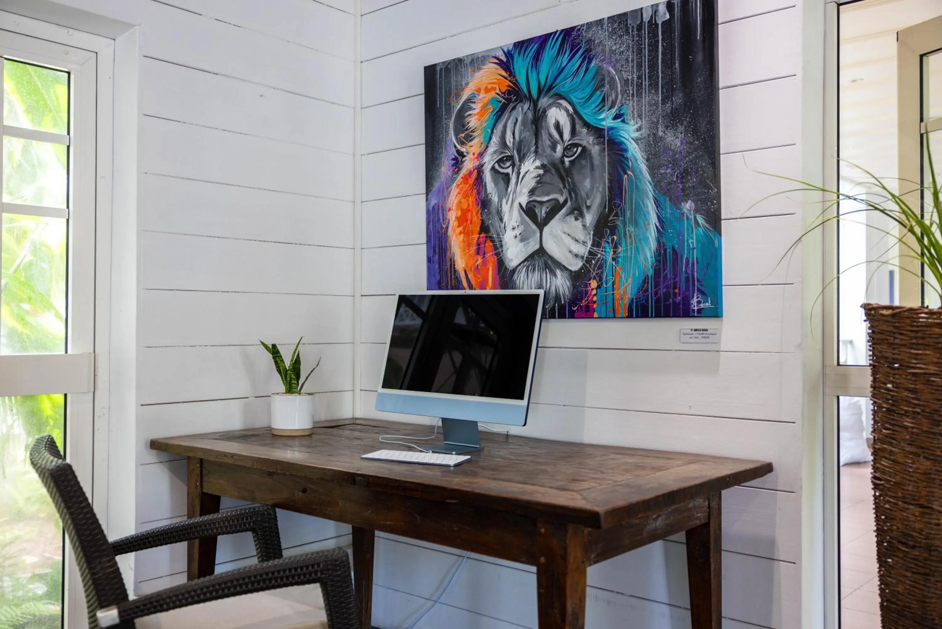 TV and multimedia in Hotel Le Boucan Canot