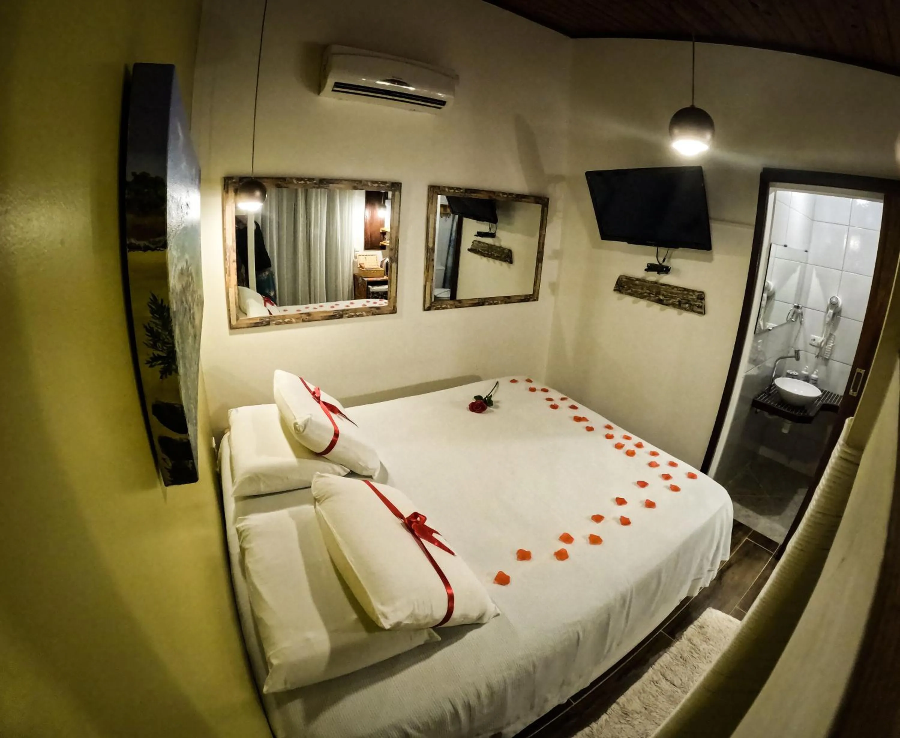 Bedroom, Bed in Pousada Mar Aberto