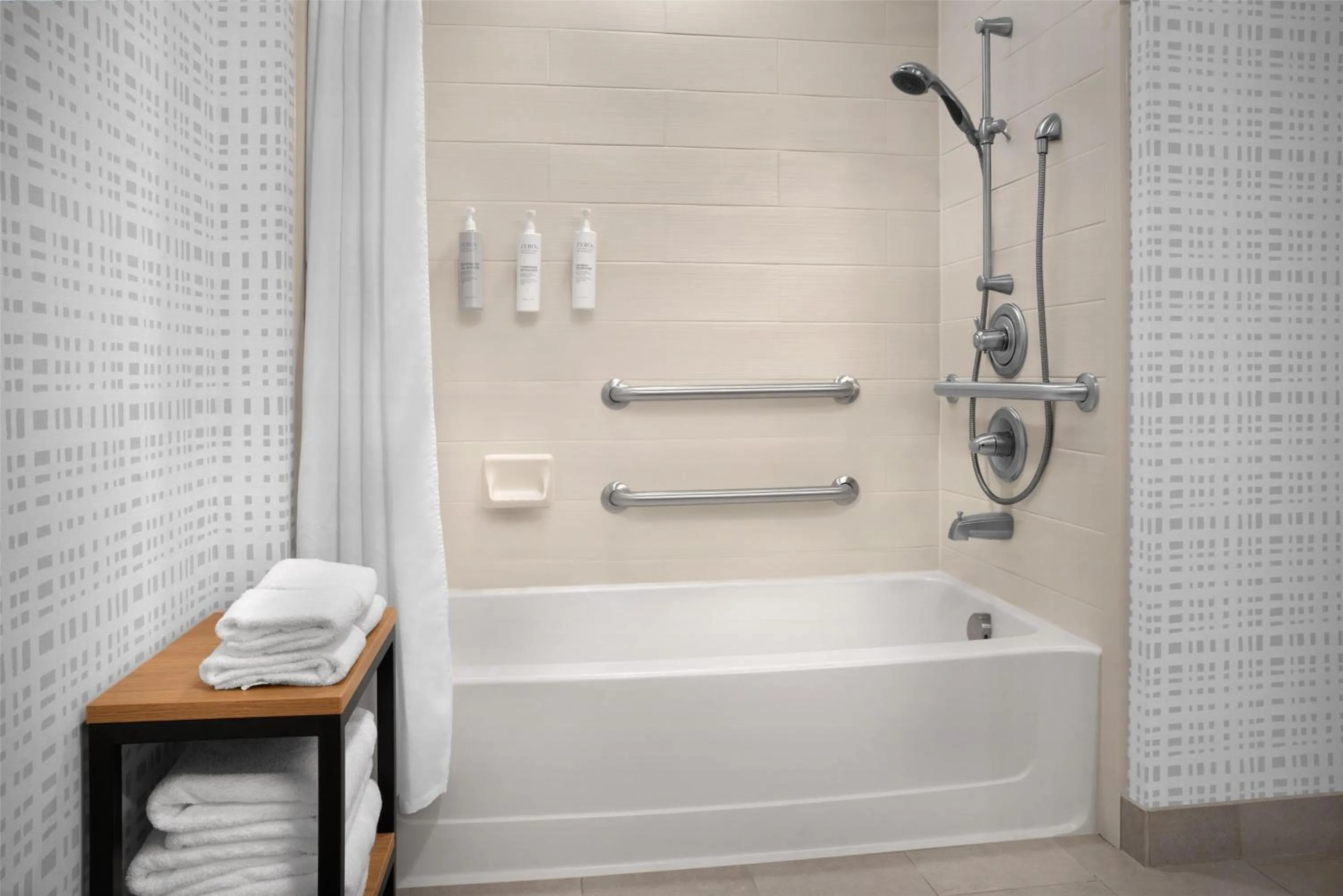 Bathroom in Hampton Inn & Suites Tupelo/Barnes Crossing