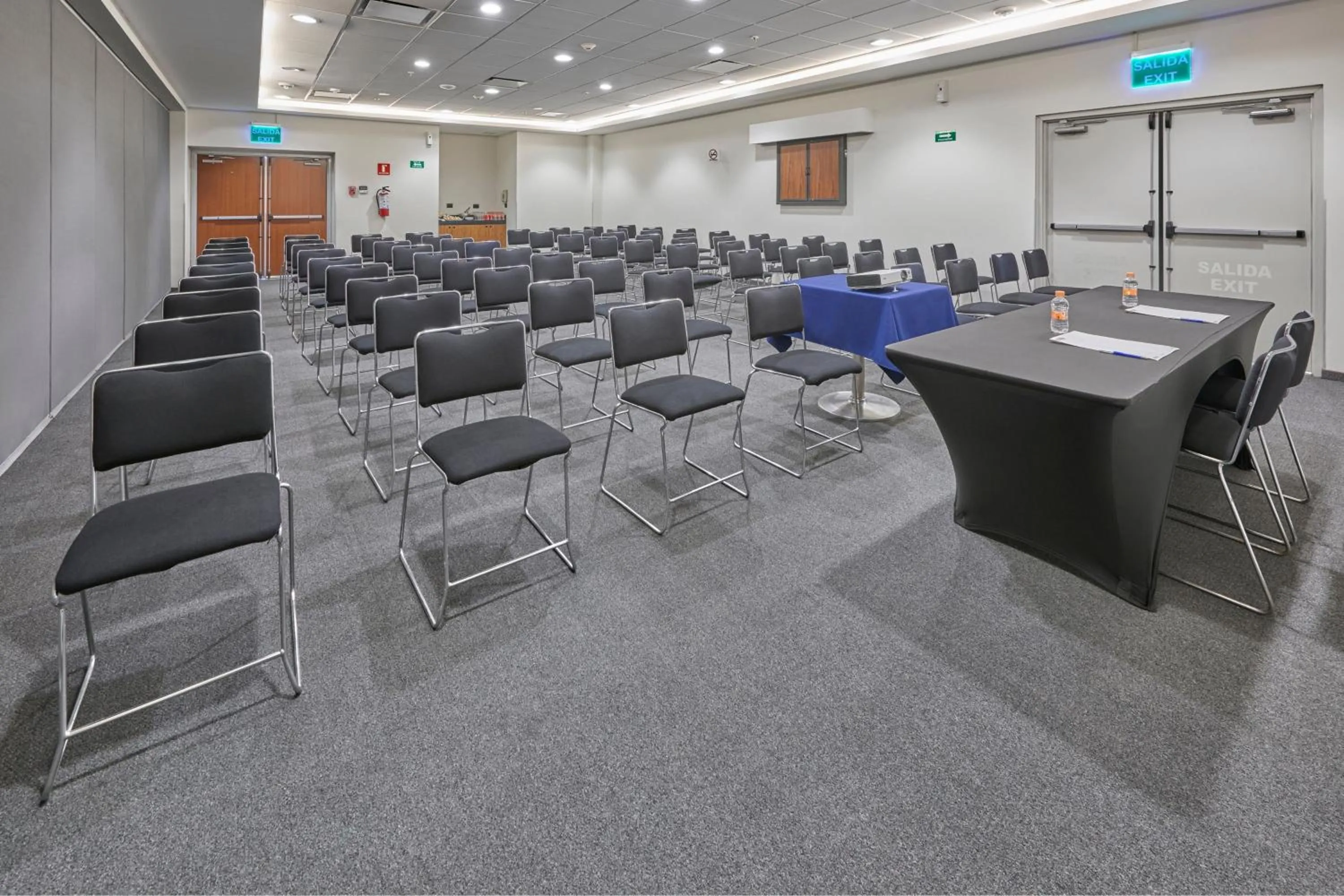 Meeting/conference room in City Express by Marriott Queretaro Autopista