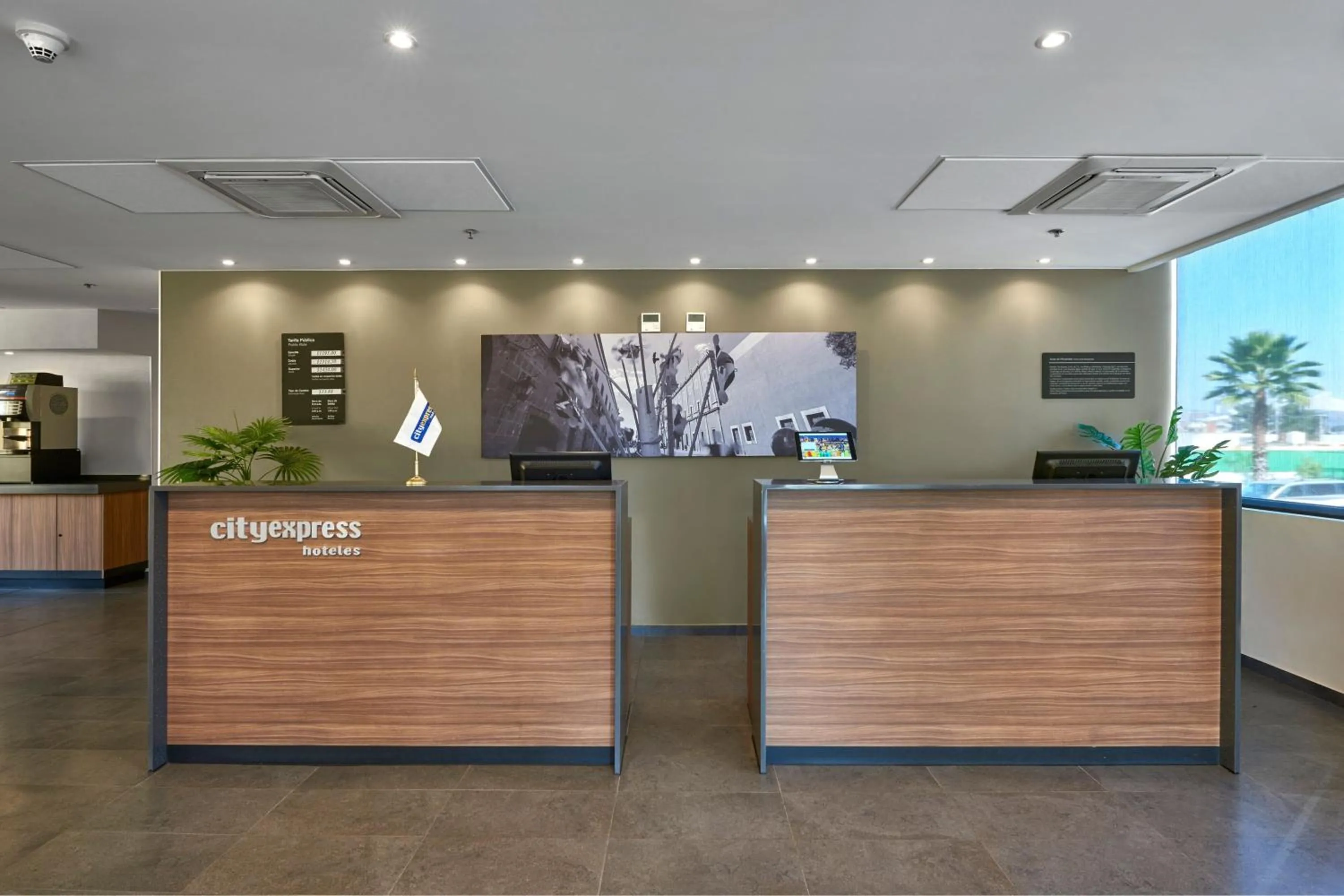 Lobby or reception in City Express by Marriott Queretaro Autopista