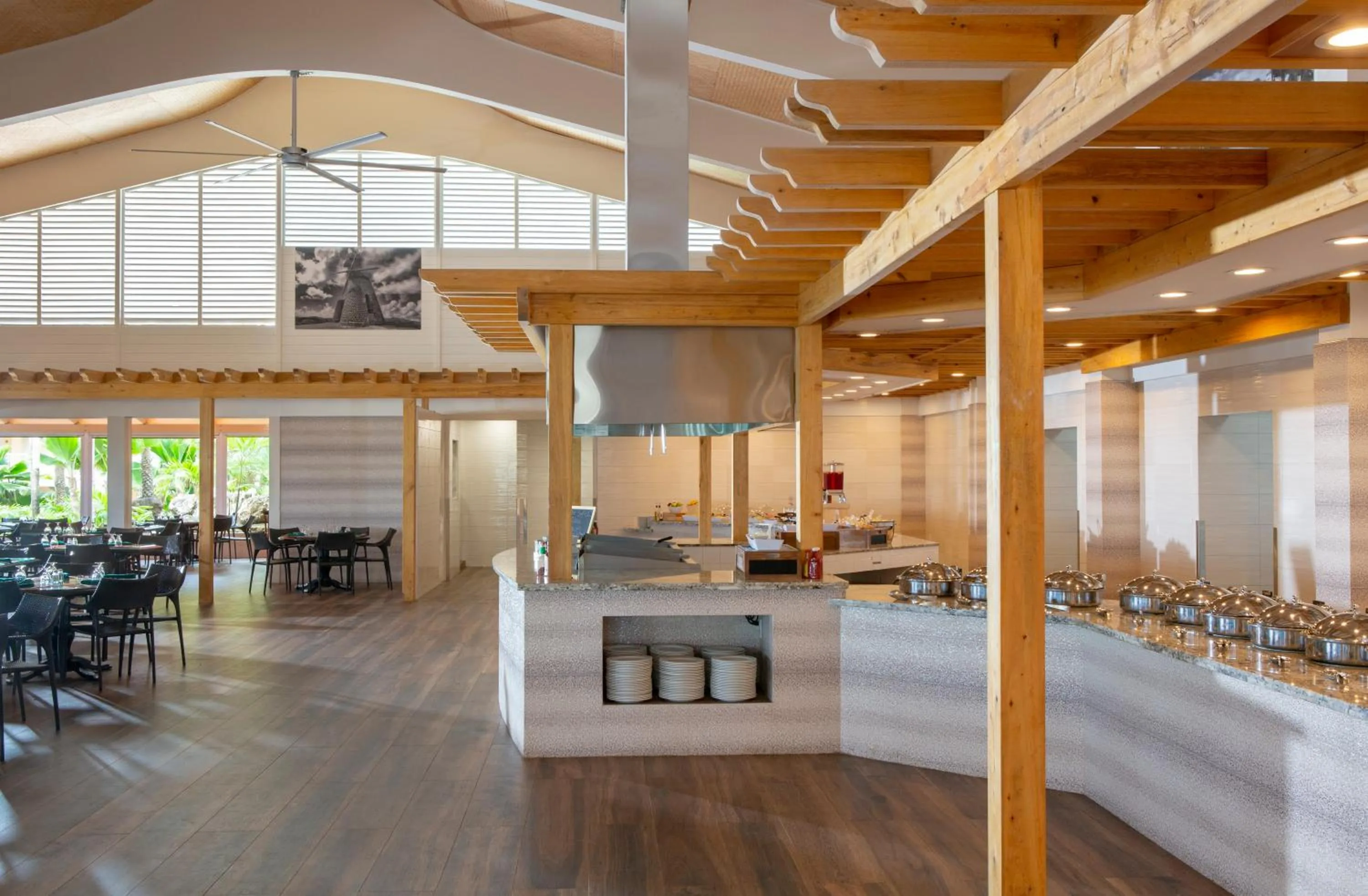 Restaurant/places to eat in St. James's Club Resort - All Inclusive