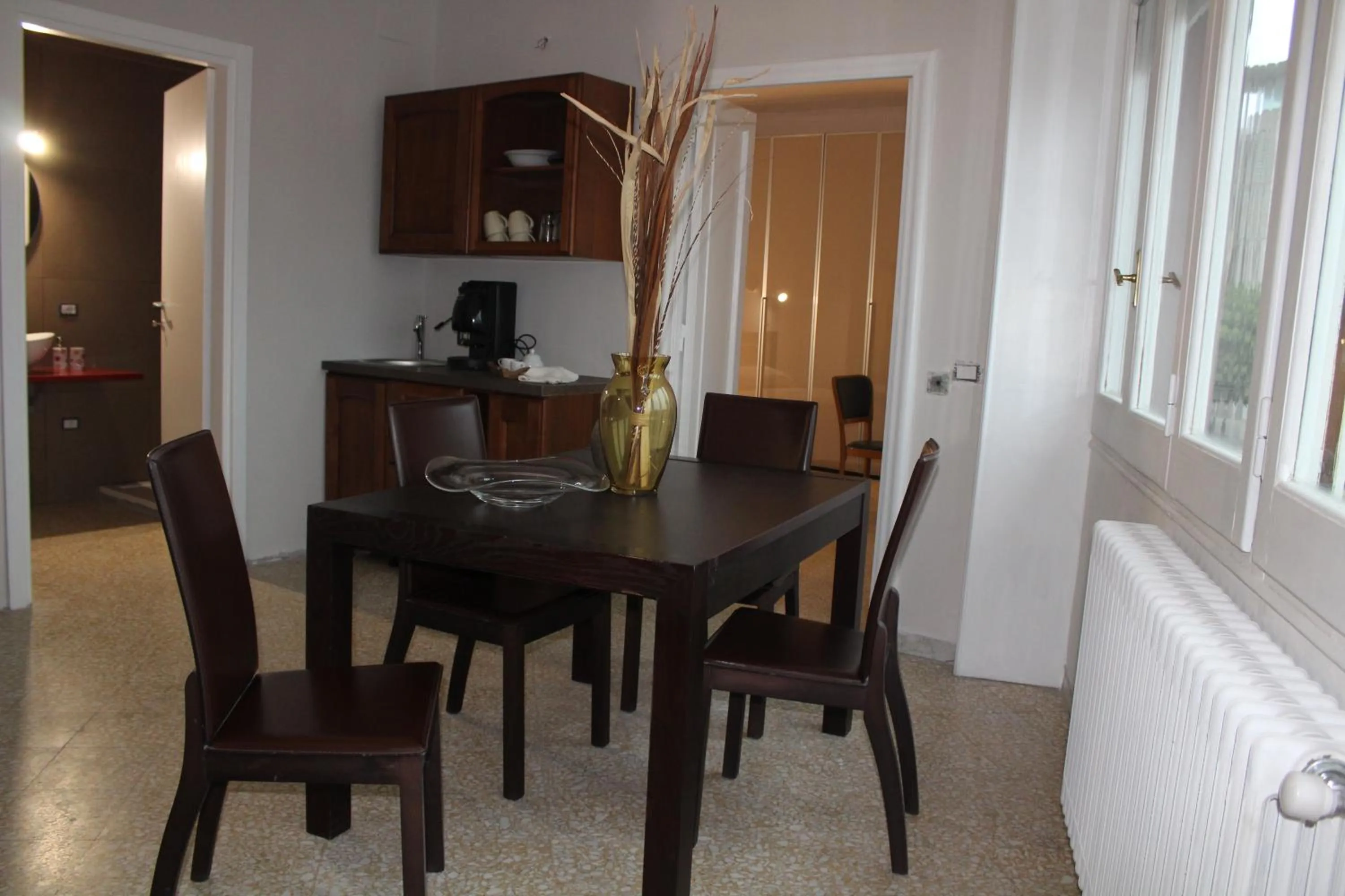 Dining area in Porta Deuropa