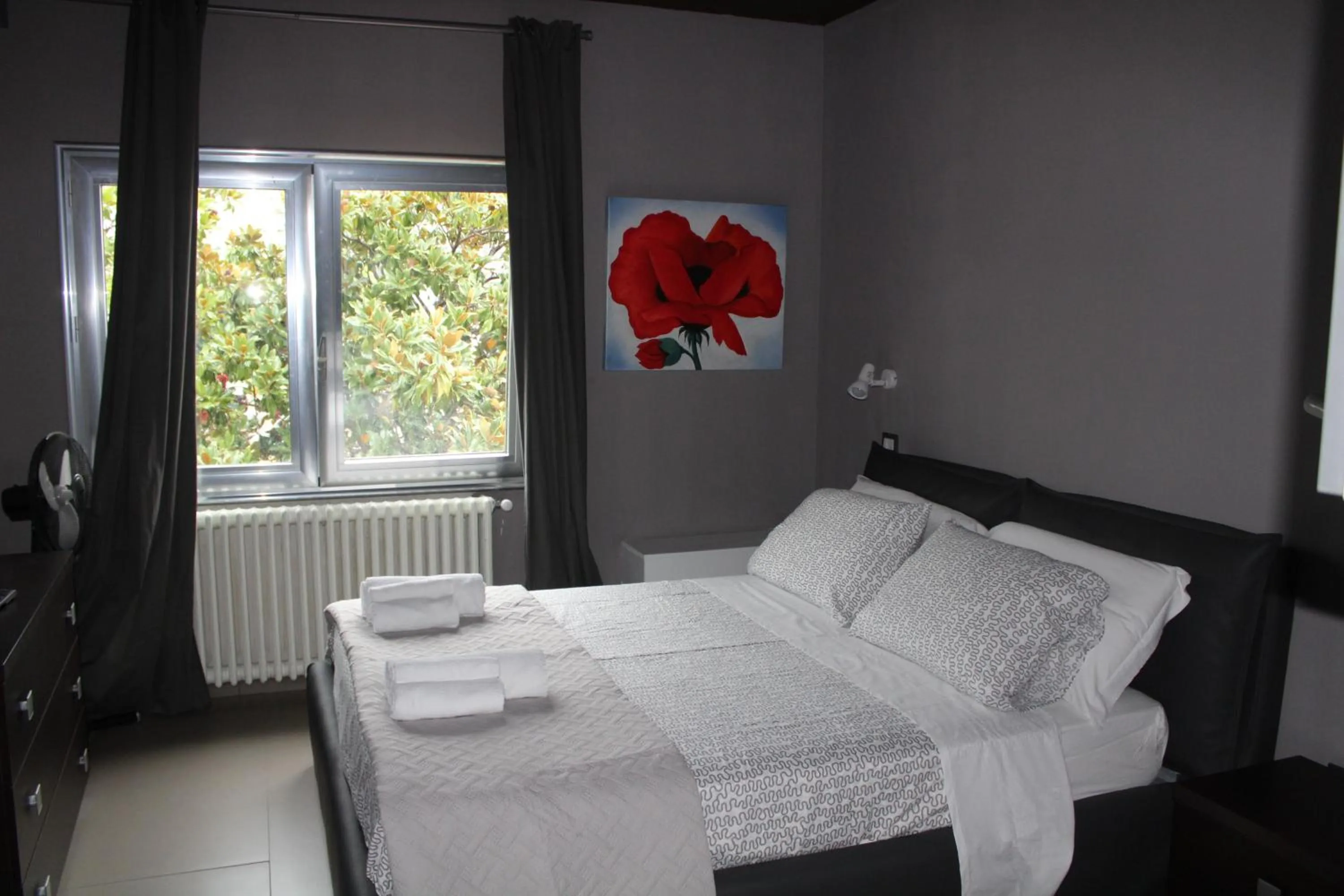 Bedroom, Bed in Porta Deuropa