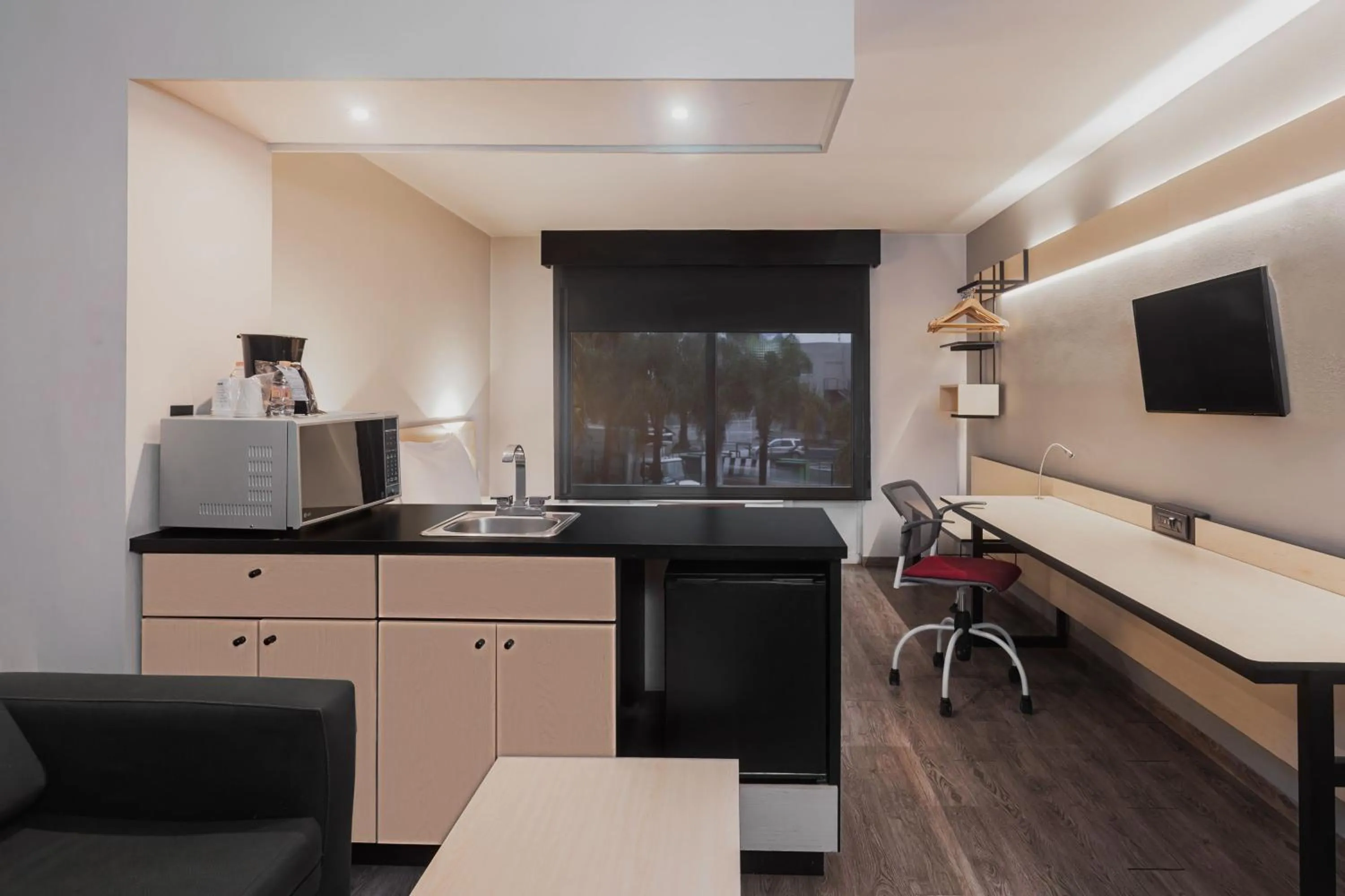Kitchen or kitchenette in City Express by Marriott Leon