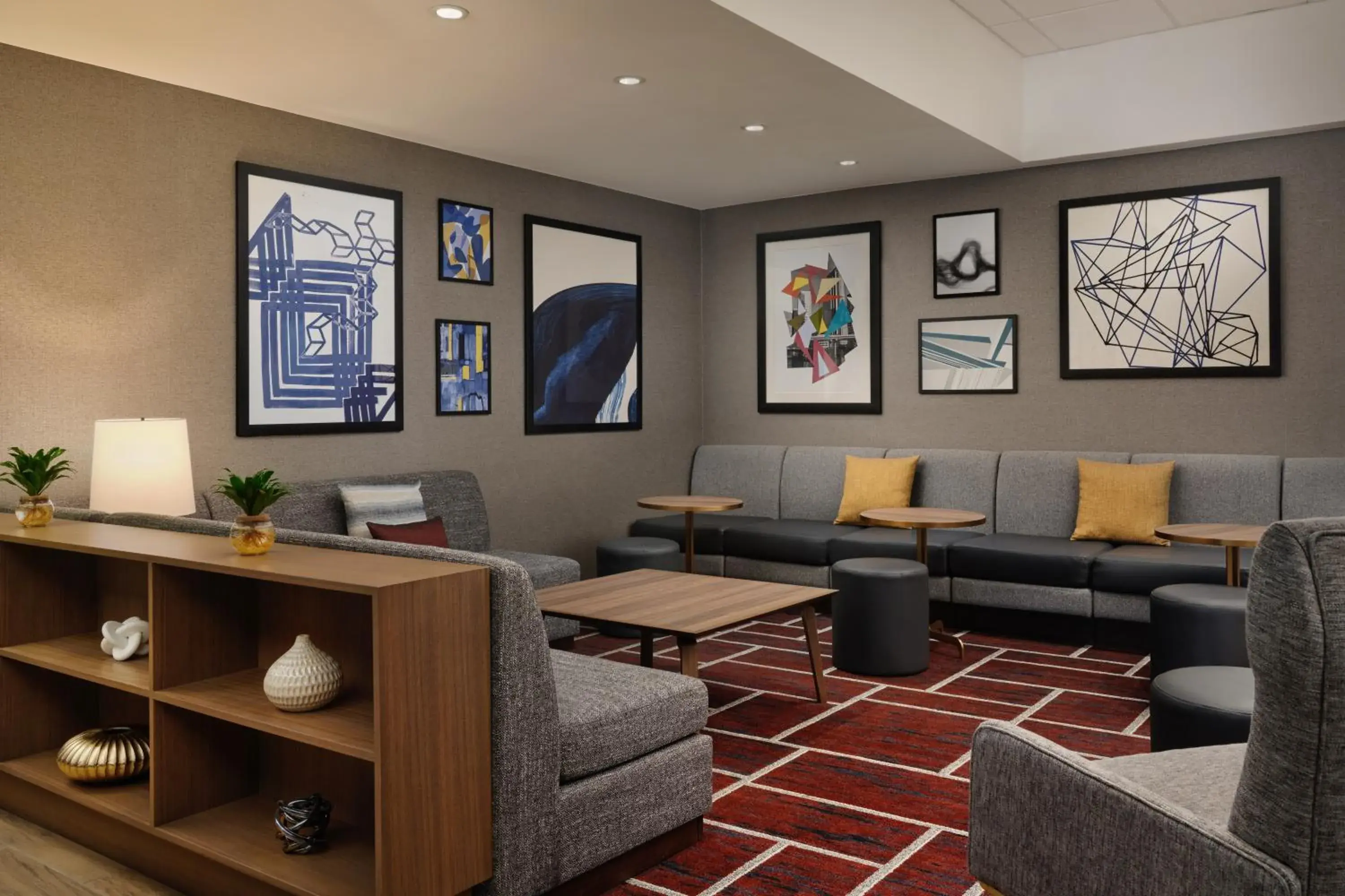 Lobby or reception in Hyatt Place Tampa Airport/Westshore Lobby or reception in Hyatt Place Tampa Airport/Westshore