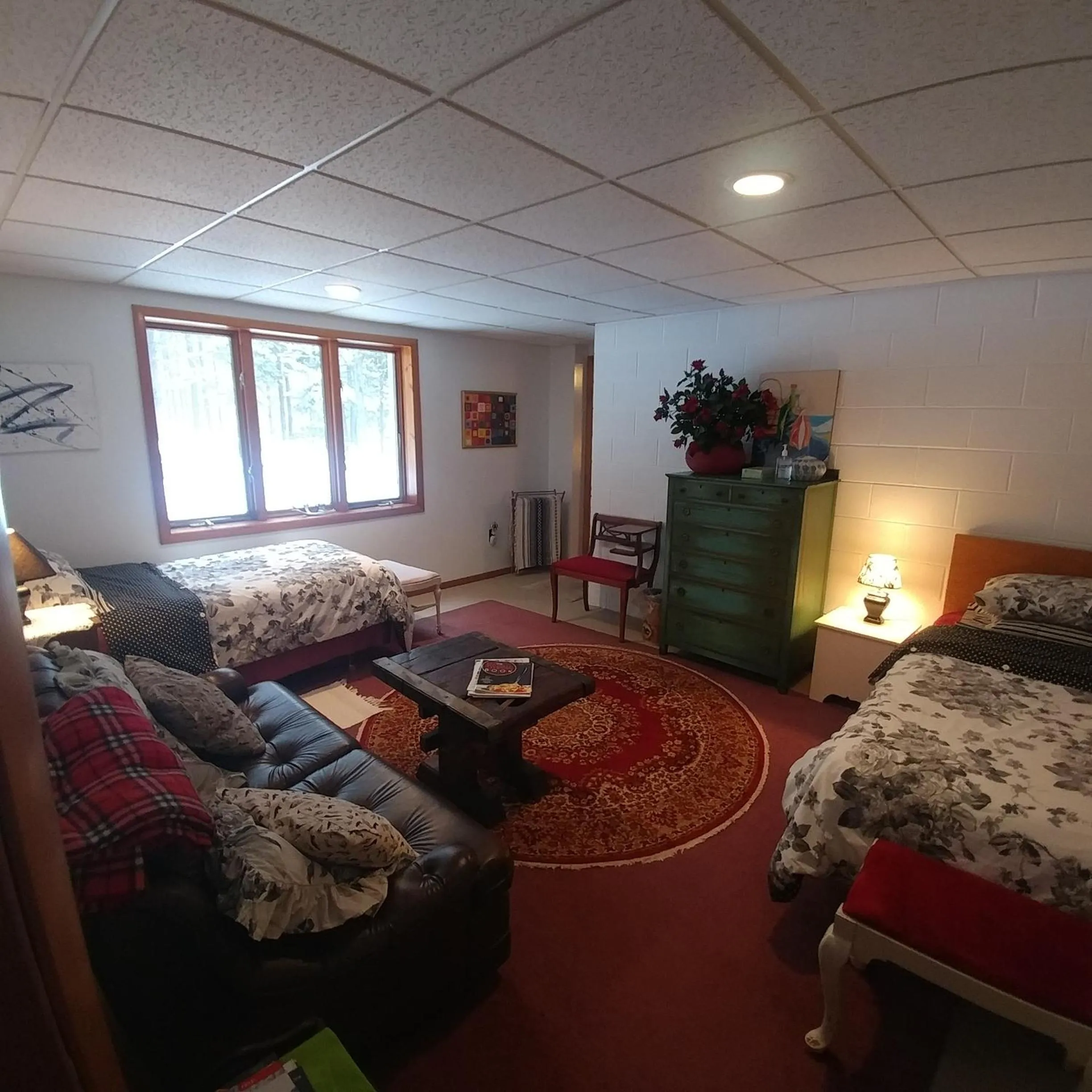 Bed in Cricket Hill Lodging