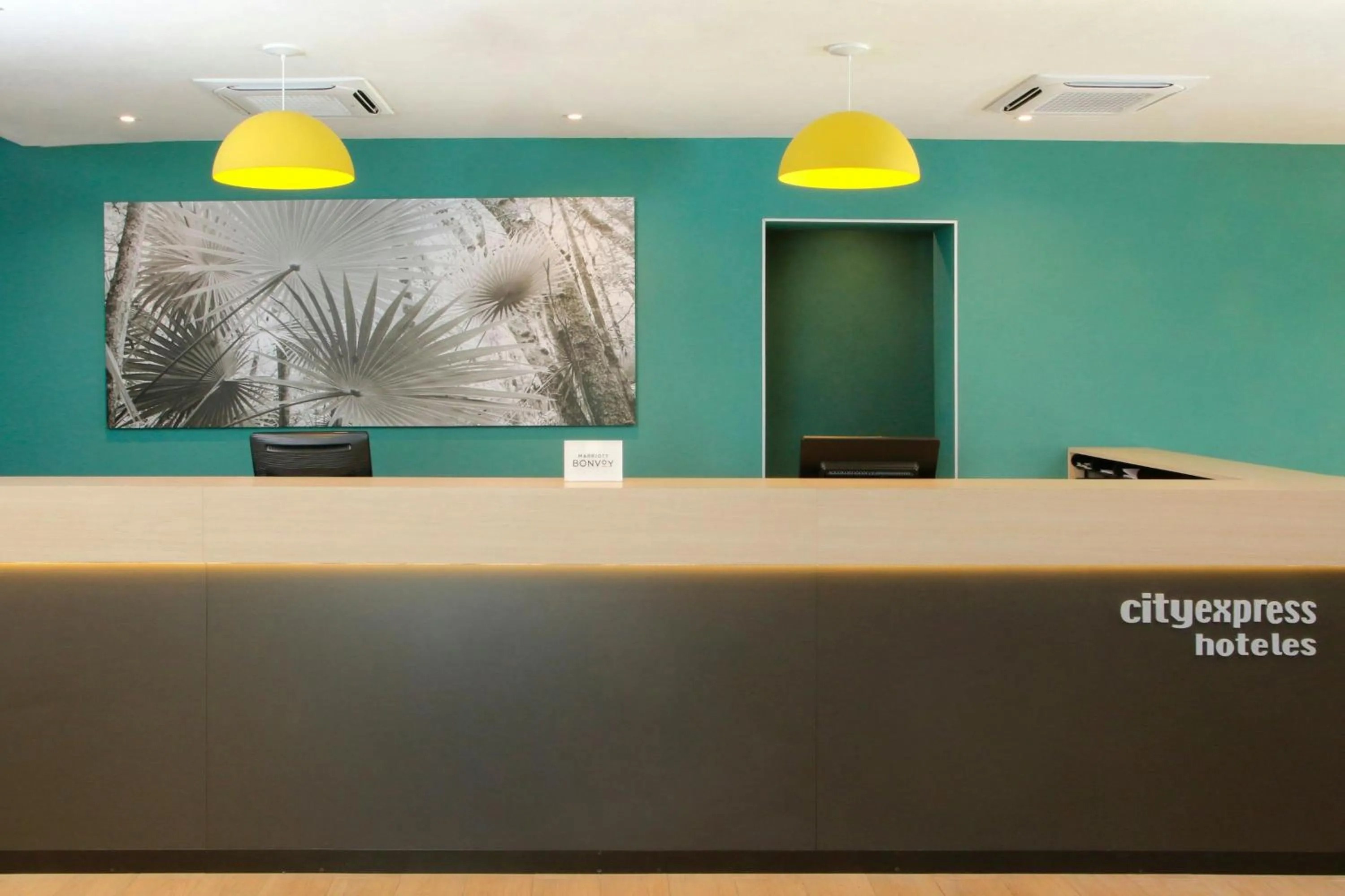 Lobby or reception in City Express by Marriott Reynosa
