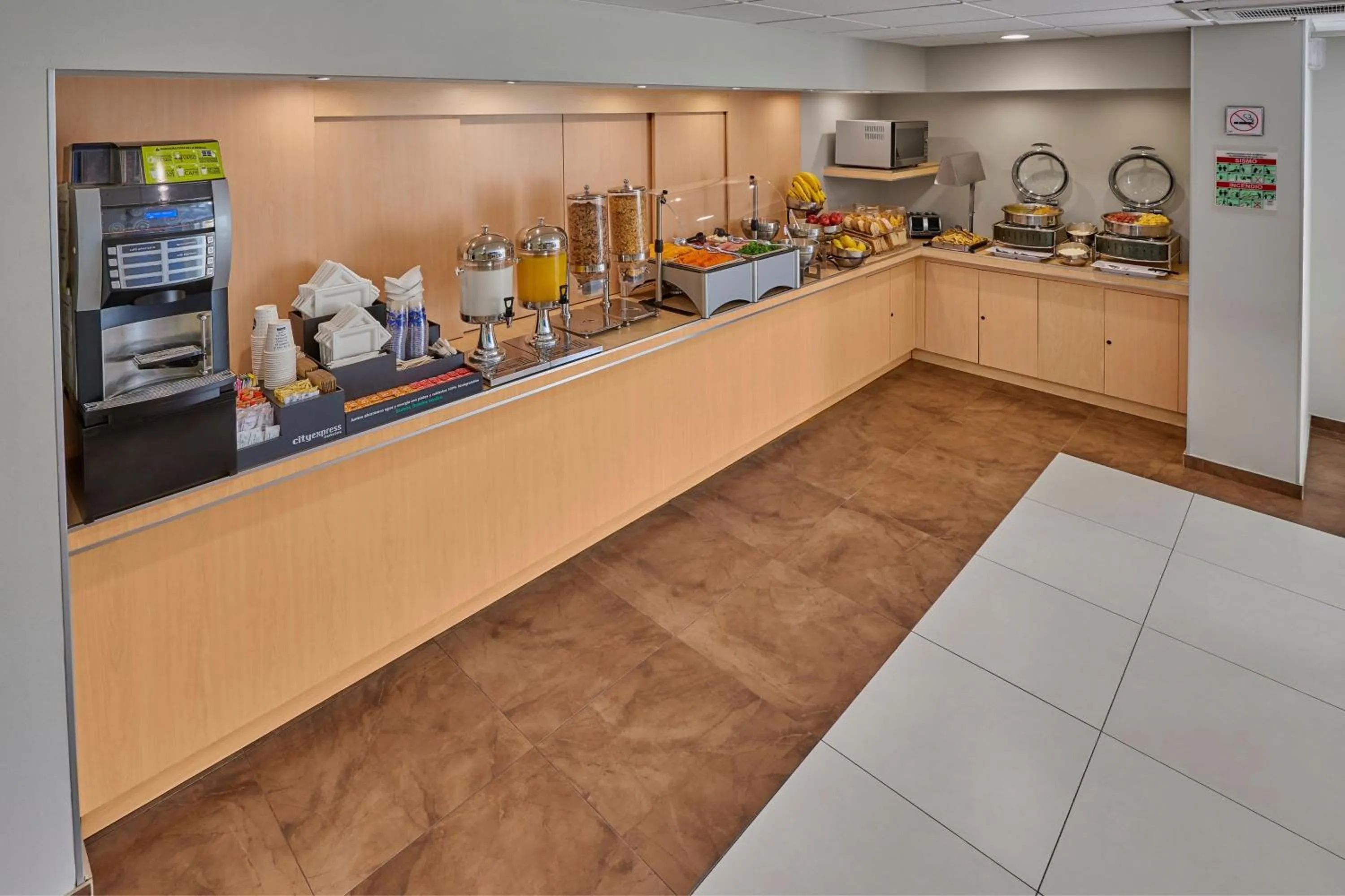 Breakfast in City Express by Marriott Reynosa