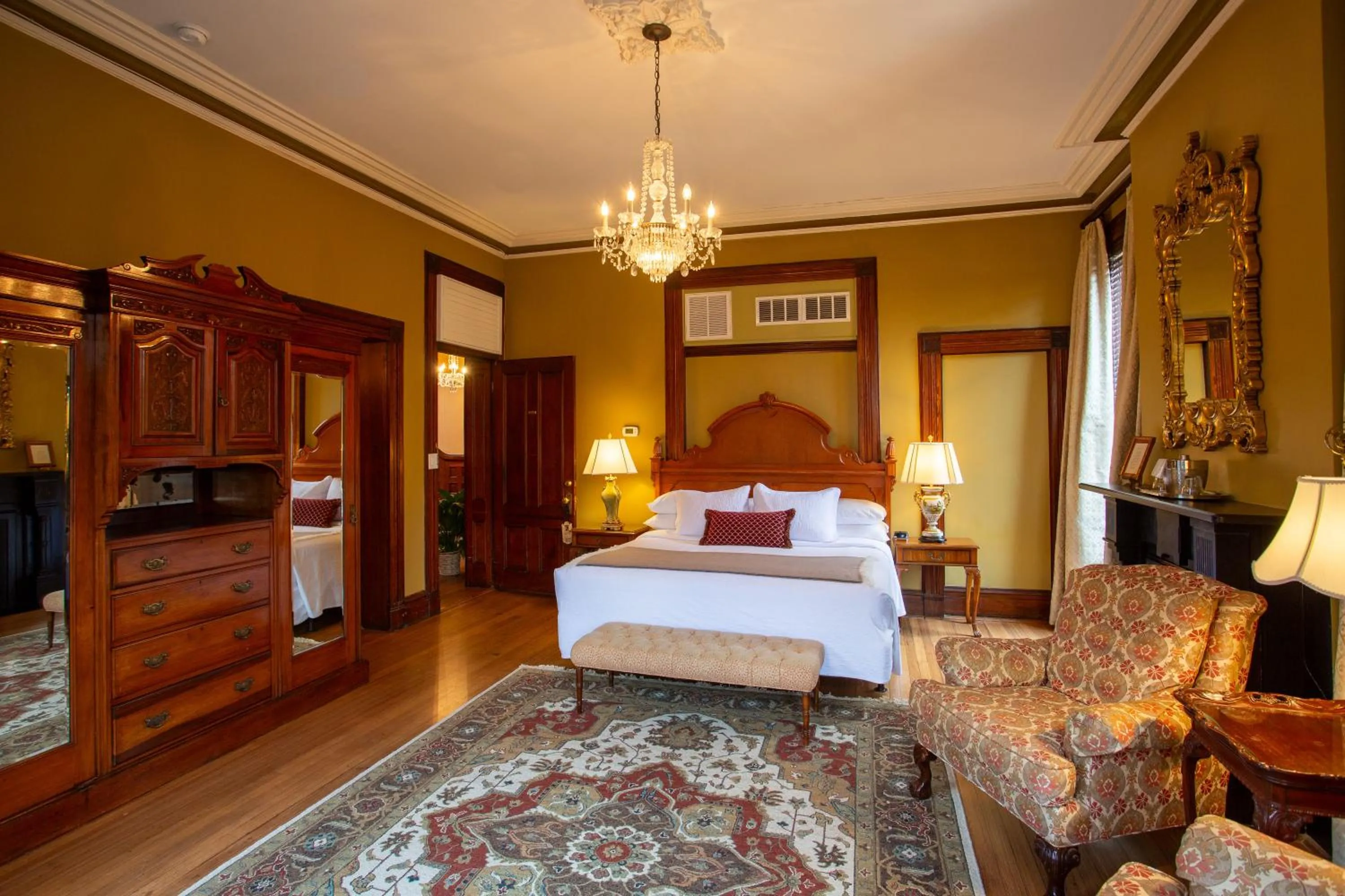 Bedroom, Bed in Kehoe House, Historic Inns of Savannah Collection