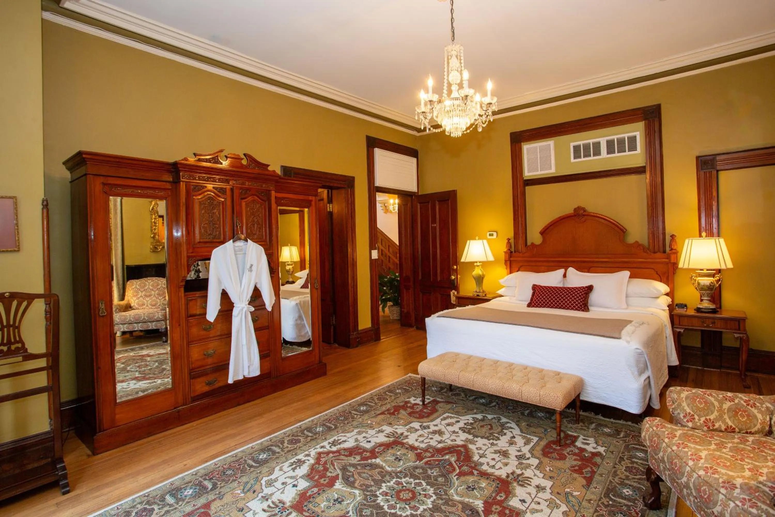 Bedroom, Bed in Kehoe House, Historic Inns of Savannah Collection