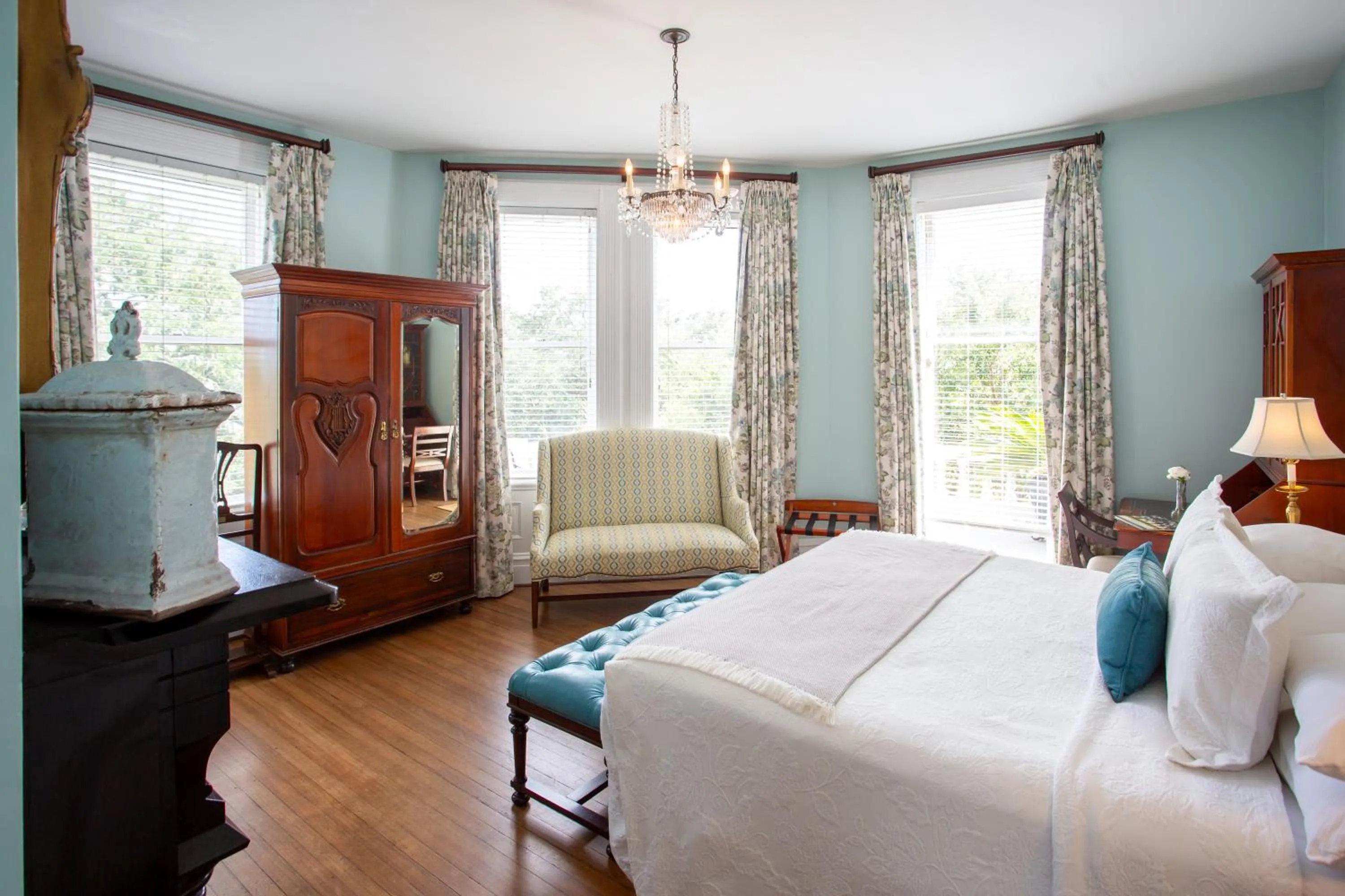 Bedroom, Bed in Kehoe House, Historic Inns of Savannah Collection
