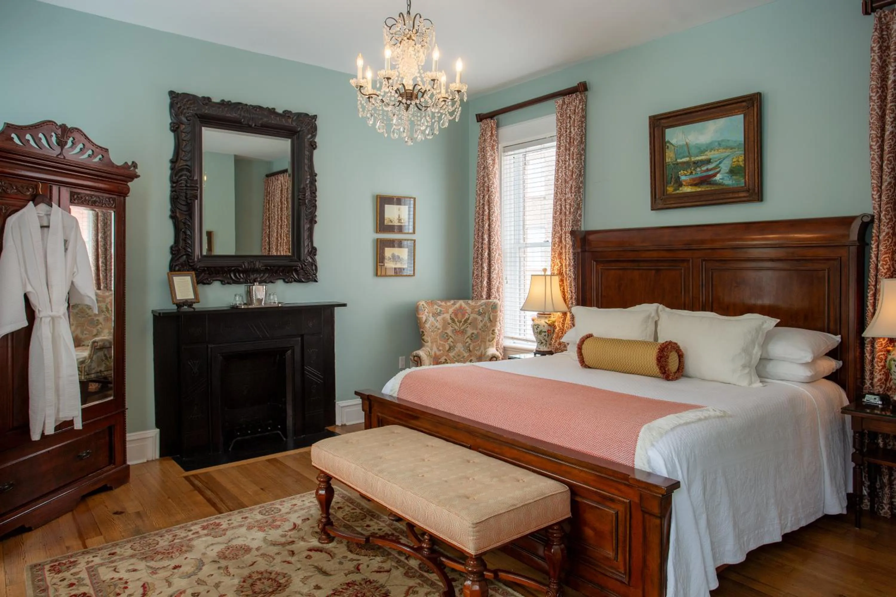 Bedroom, Bed in Kehoe House, Historic Inns of Savannah Collection