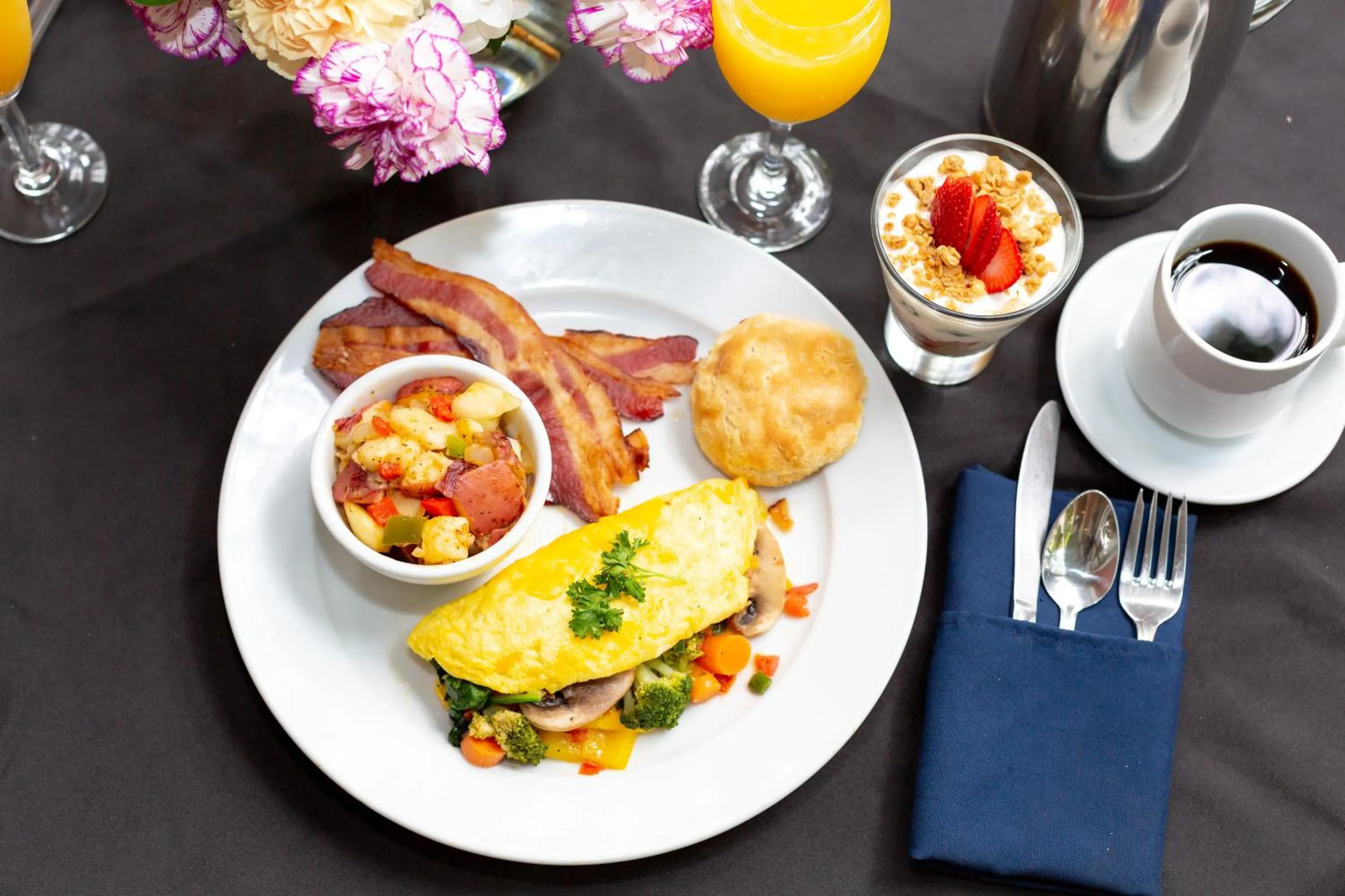 Breakfast in Kehoe House, Historic Inns of Savannah Collection