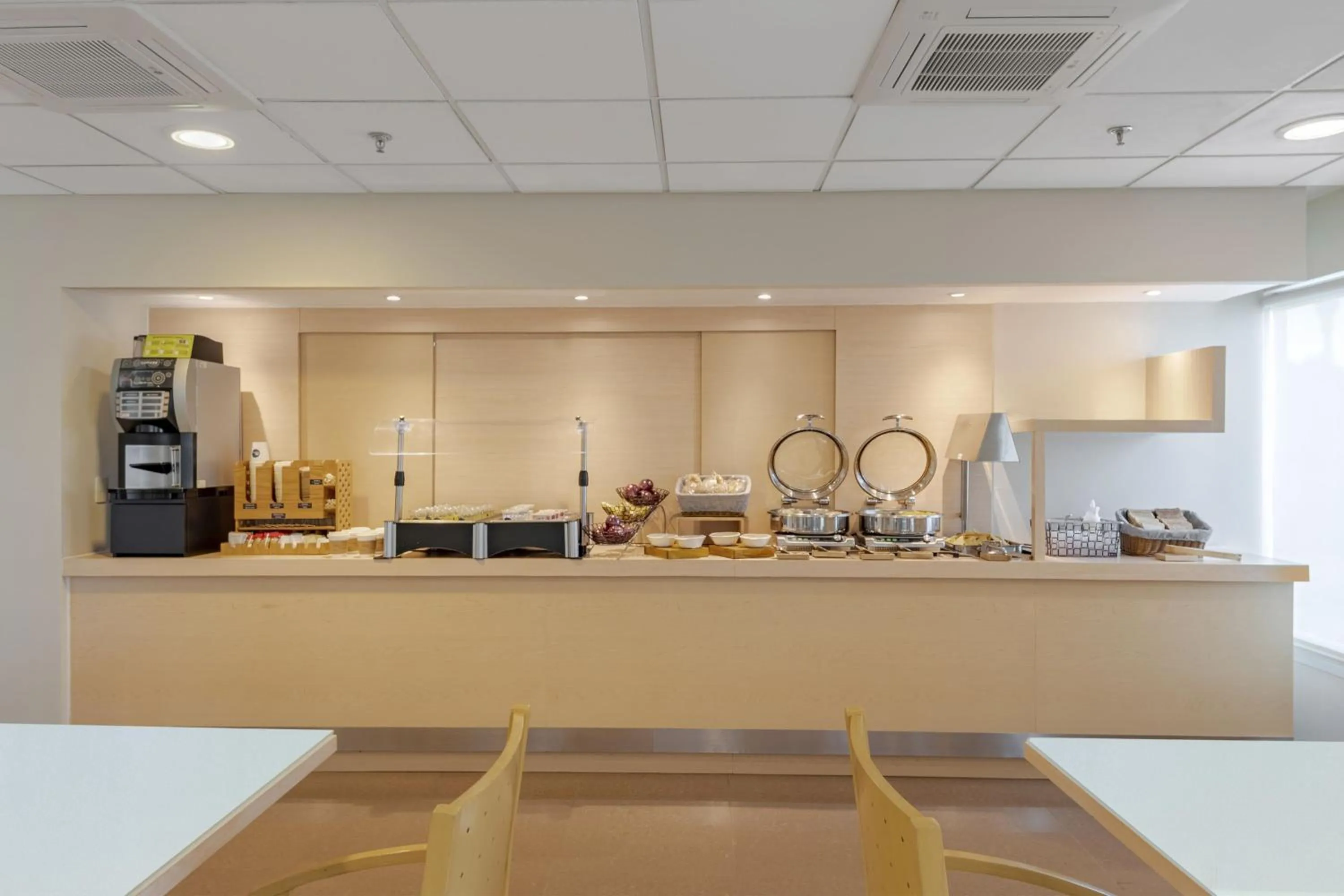 Breakfast in City Express by Marriott Tula