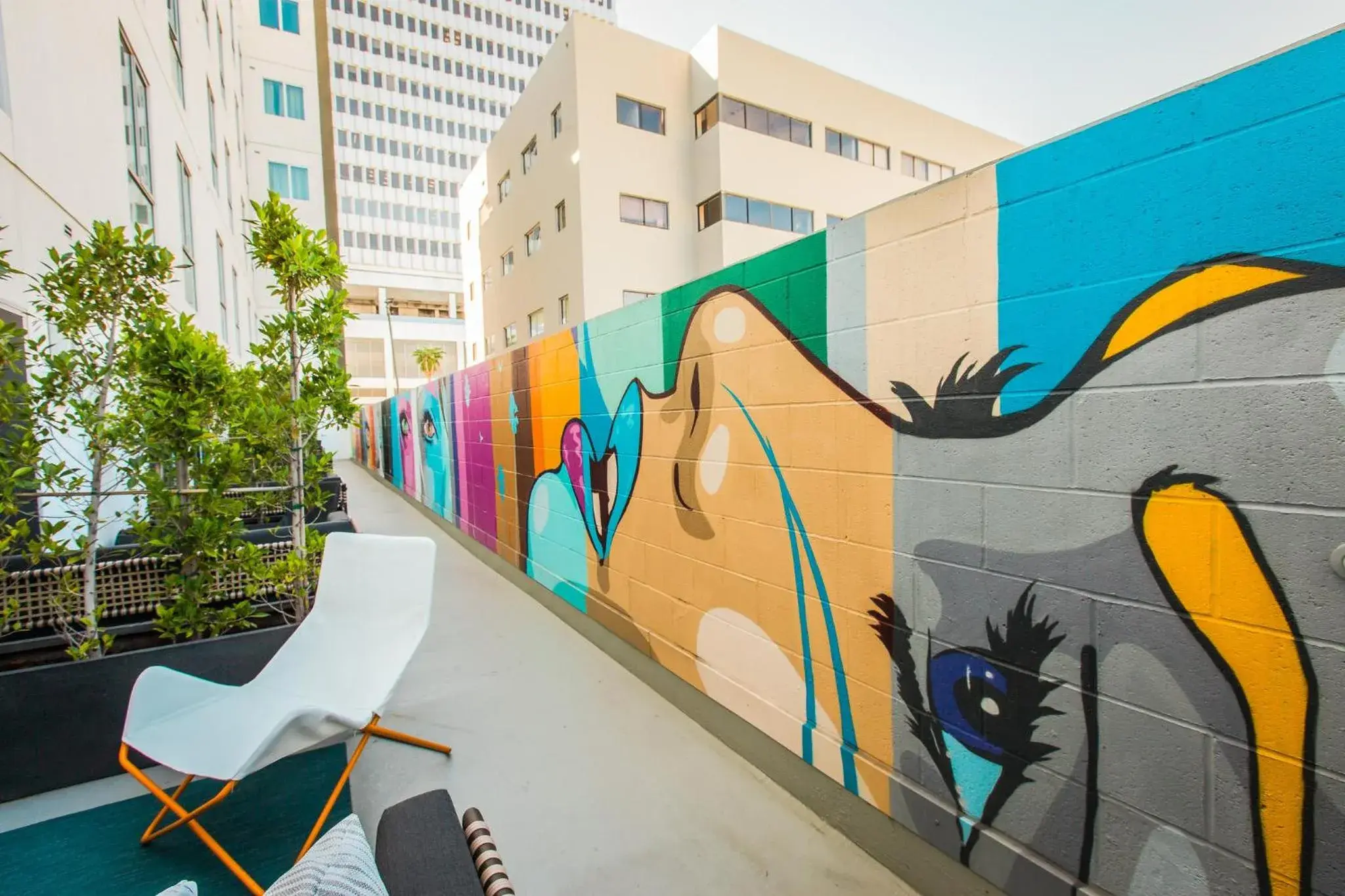 Property building in Kimpton Hotel Wilshire by IHG Property building in Kimpton Hotel Wilshire by IHG