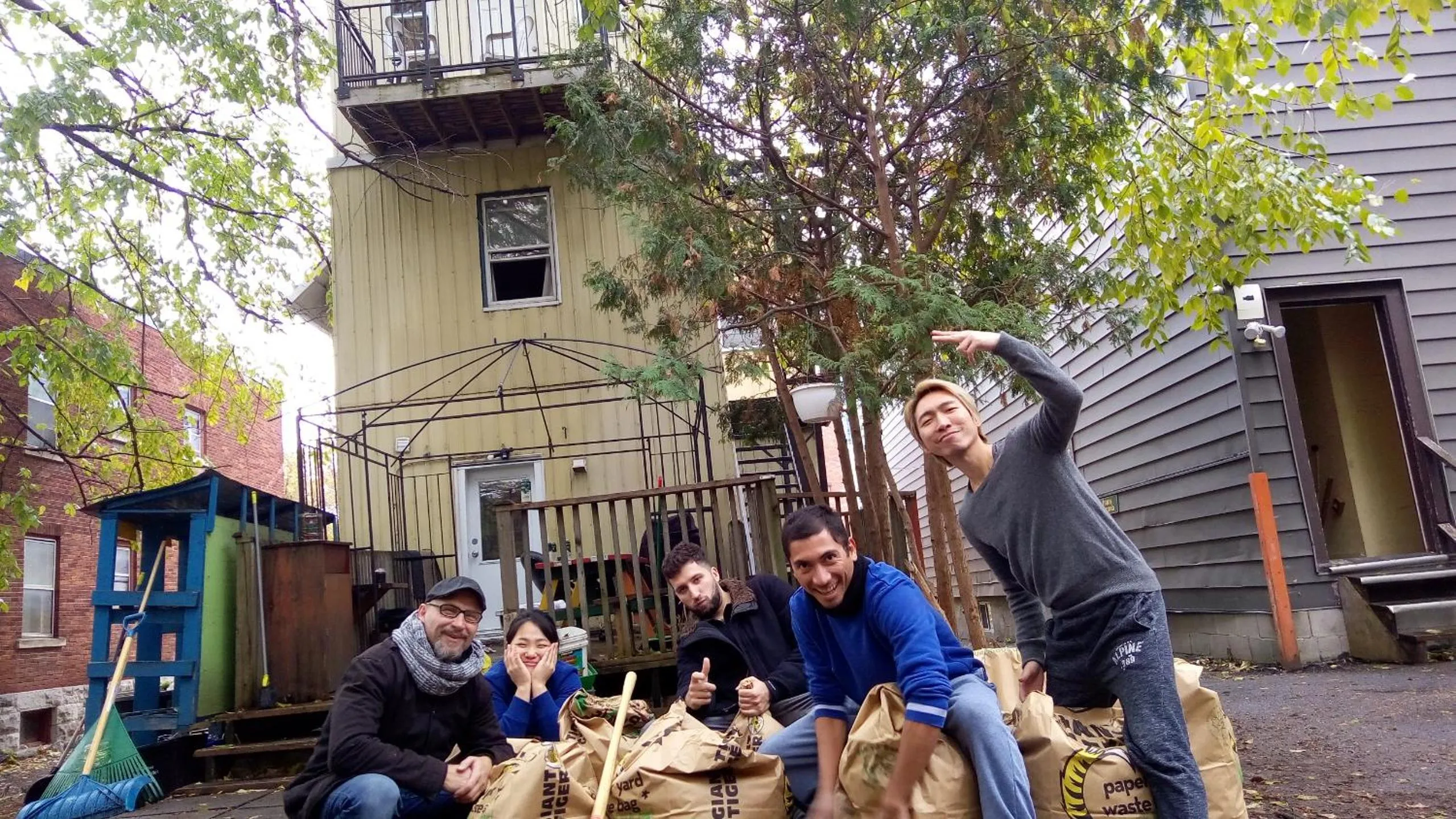 Property building in Ottawa Backpackers Inn