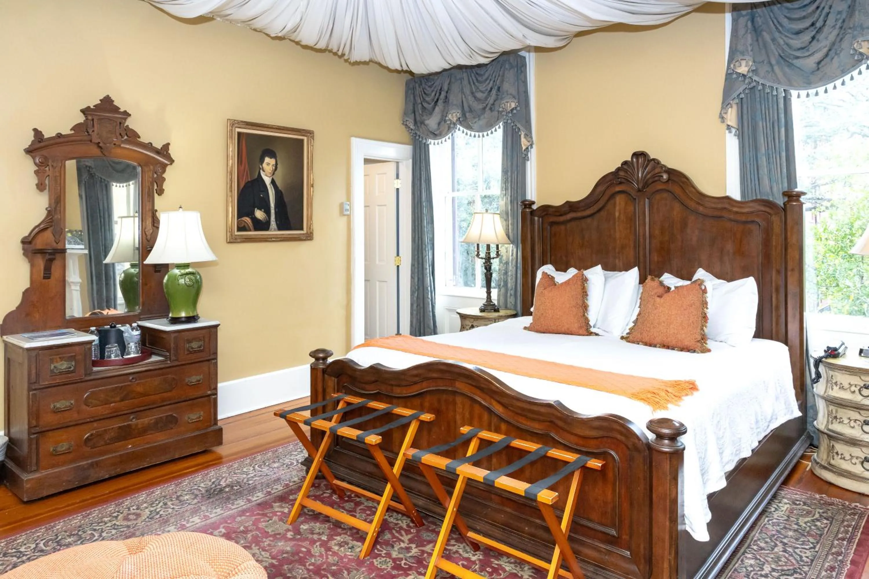 Bedroom, Bed in Eliza Thompson House, Historic Inns of Savannah Collection