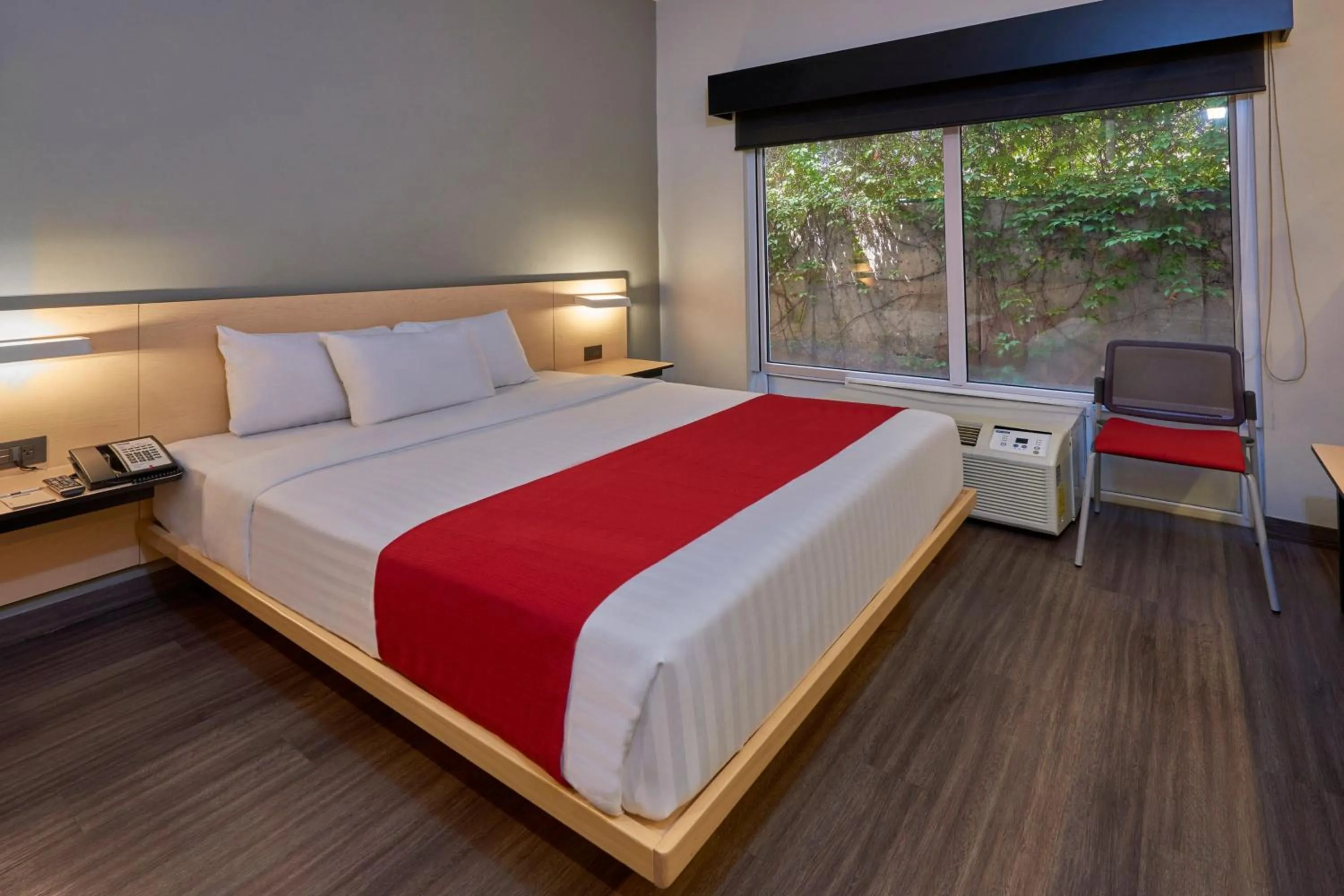 Bedroom, Bed in City Express by Marriott Chihuahua