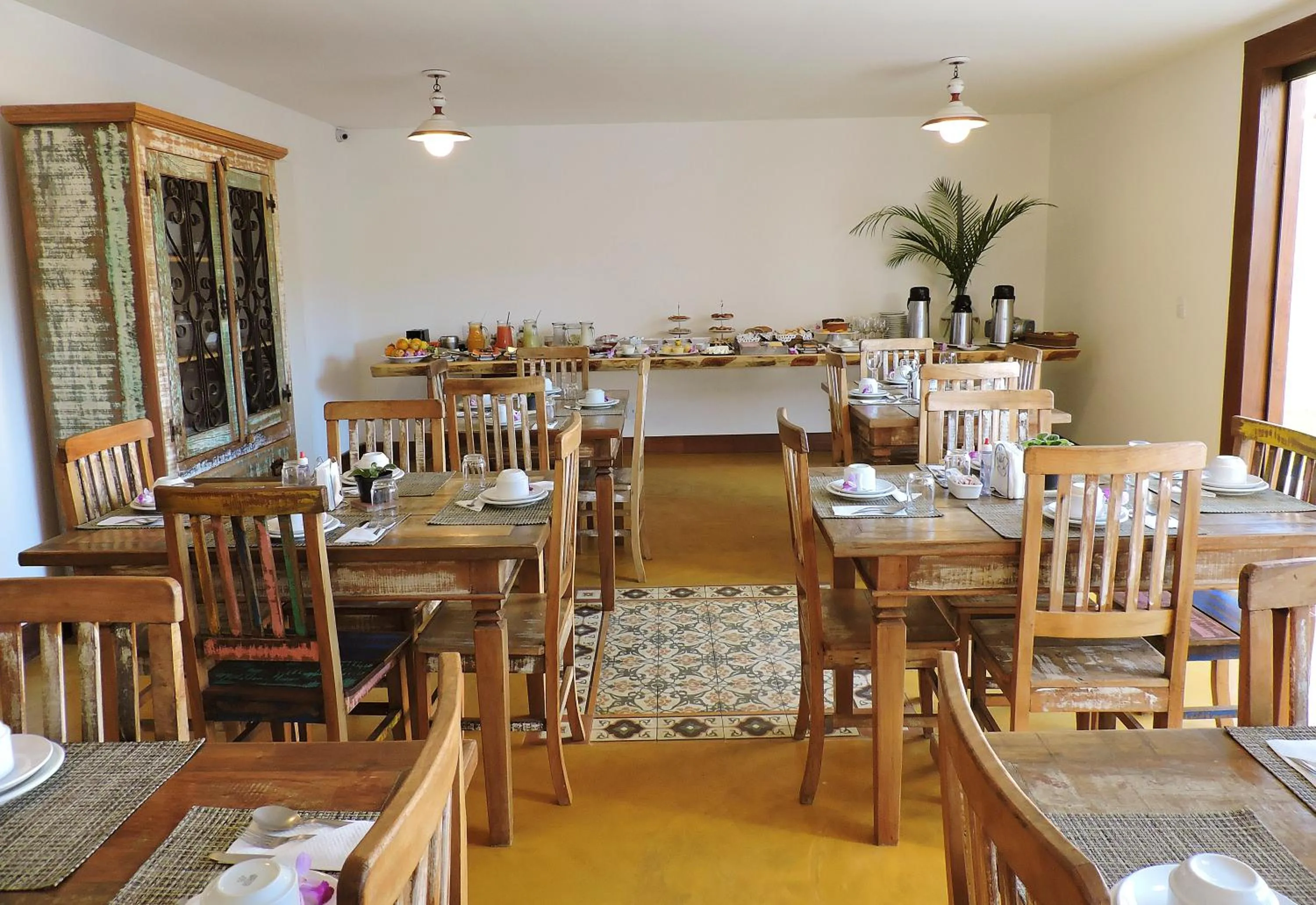 Food and drinks in Pousada Ouro de Minas