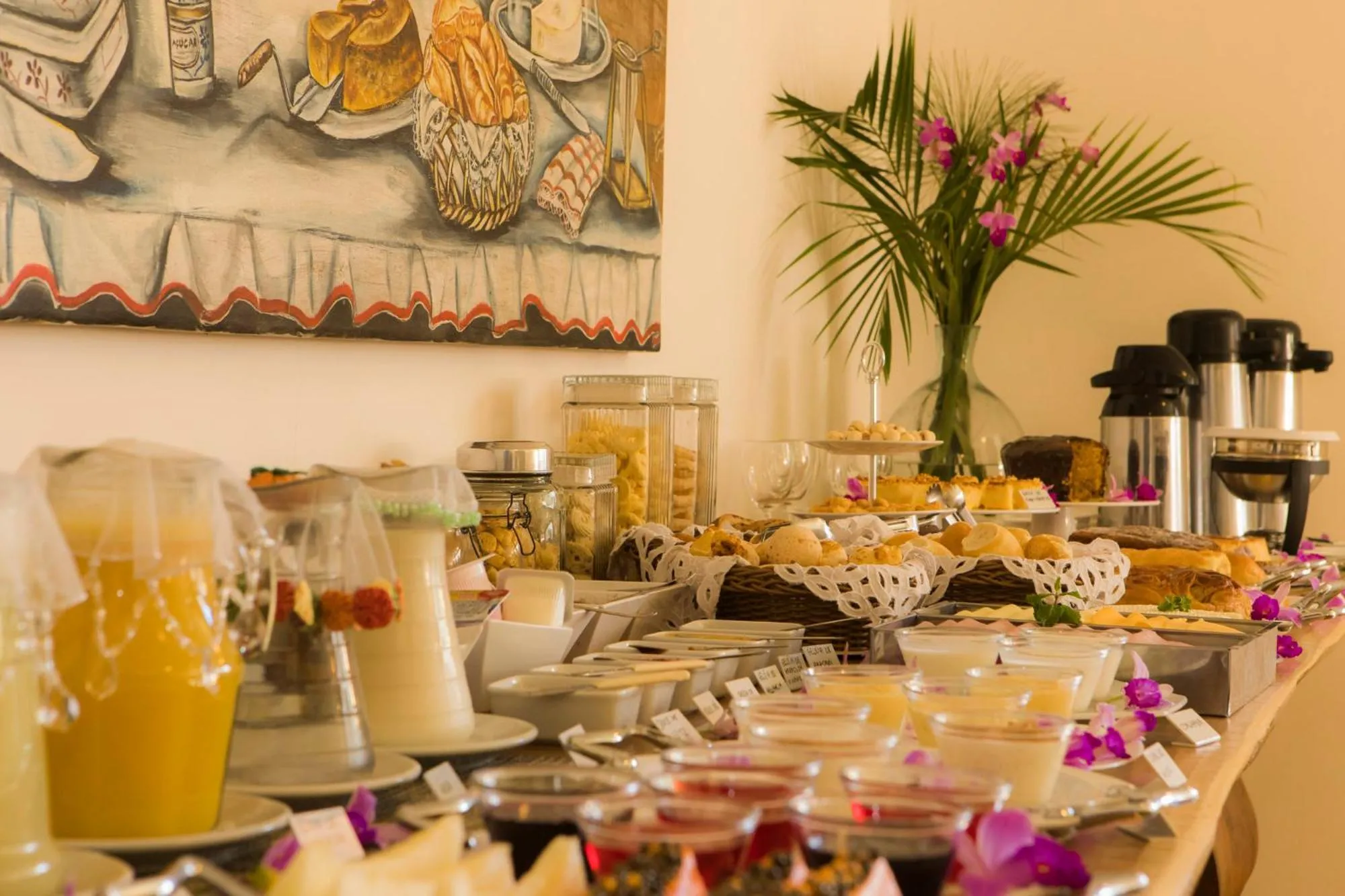 Food and drinks in Pousada Ouro de Minas