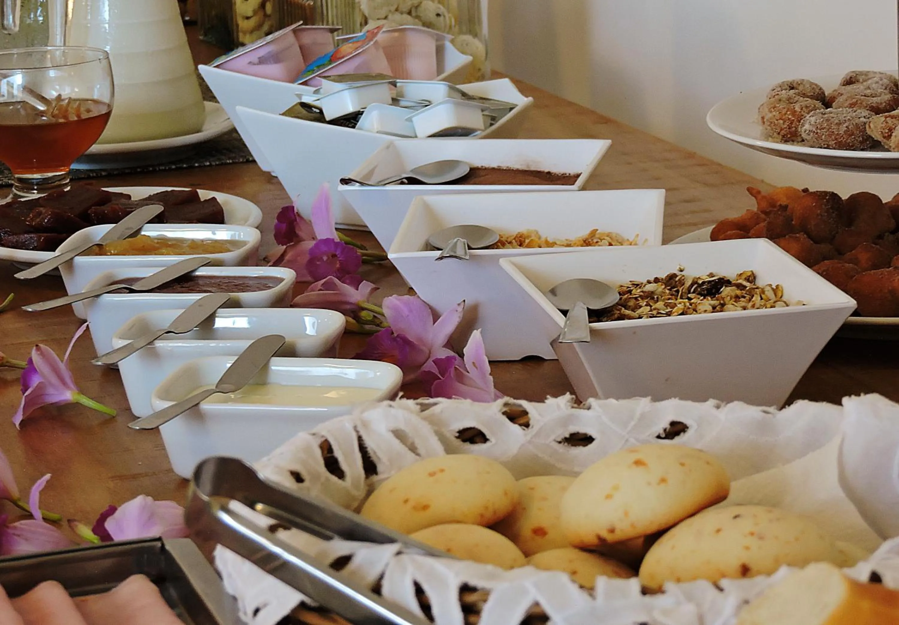Food and drinks in Pousada Ouro de Minas