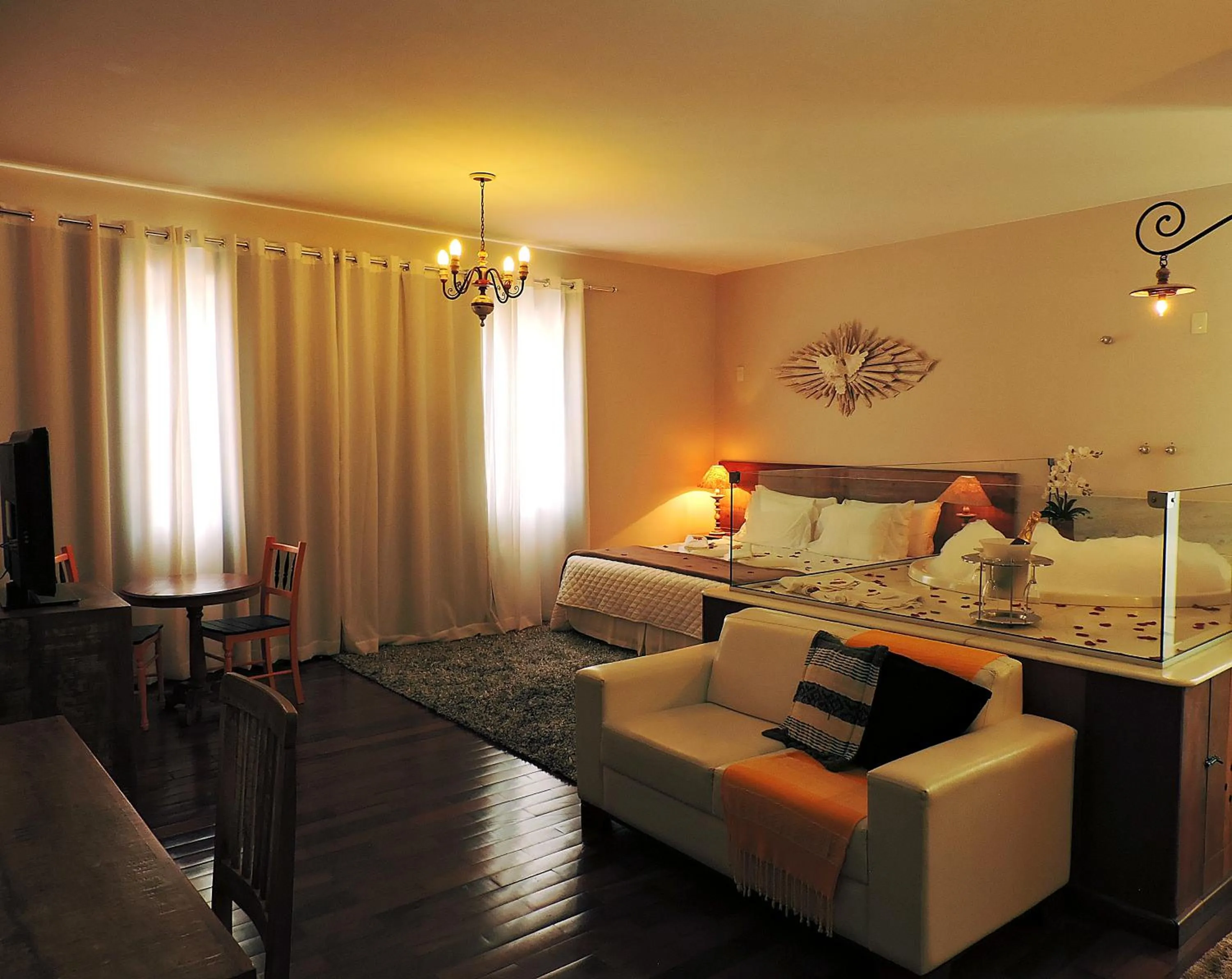 Photo of the whole room, Bed in Pousada Ouro de Minas