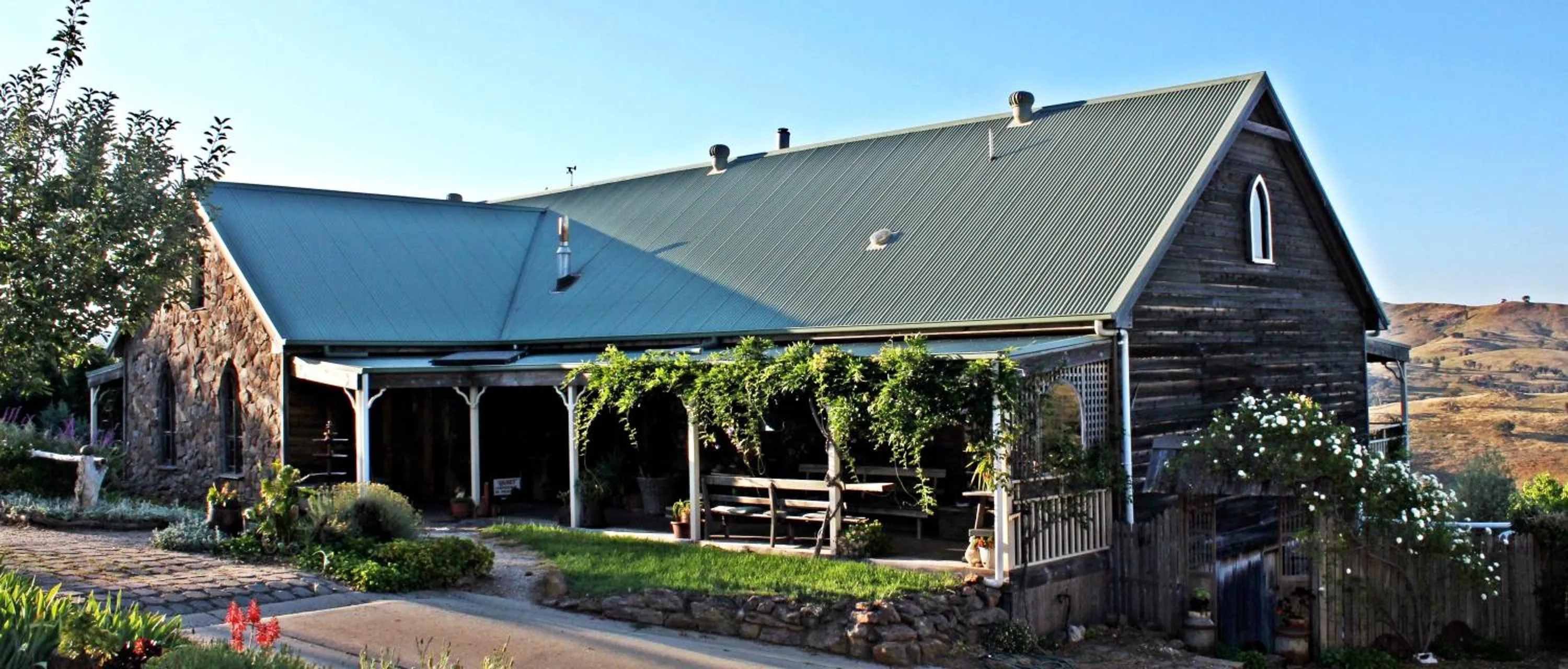 Property building in Inspiring Views B&B