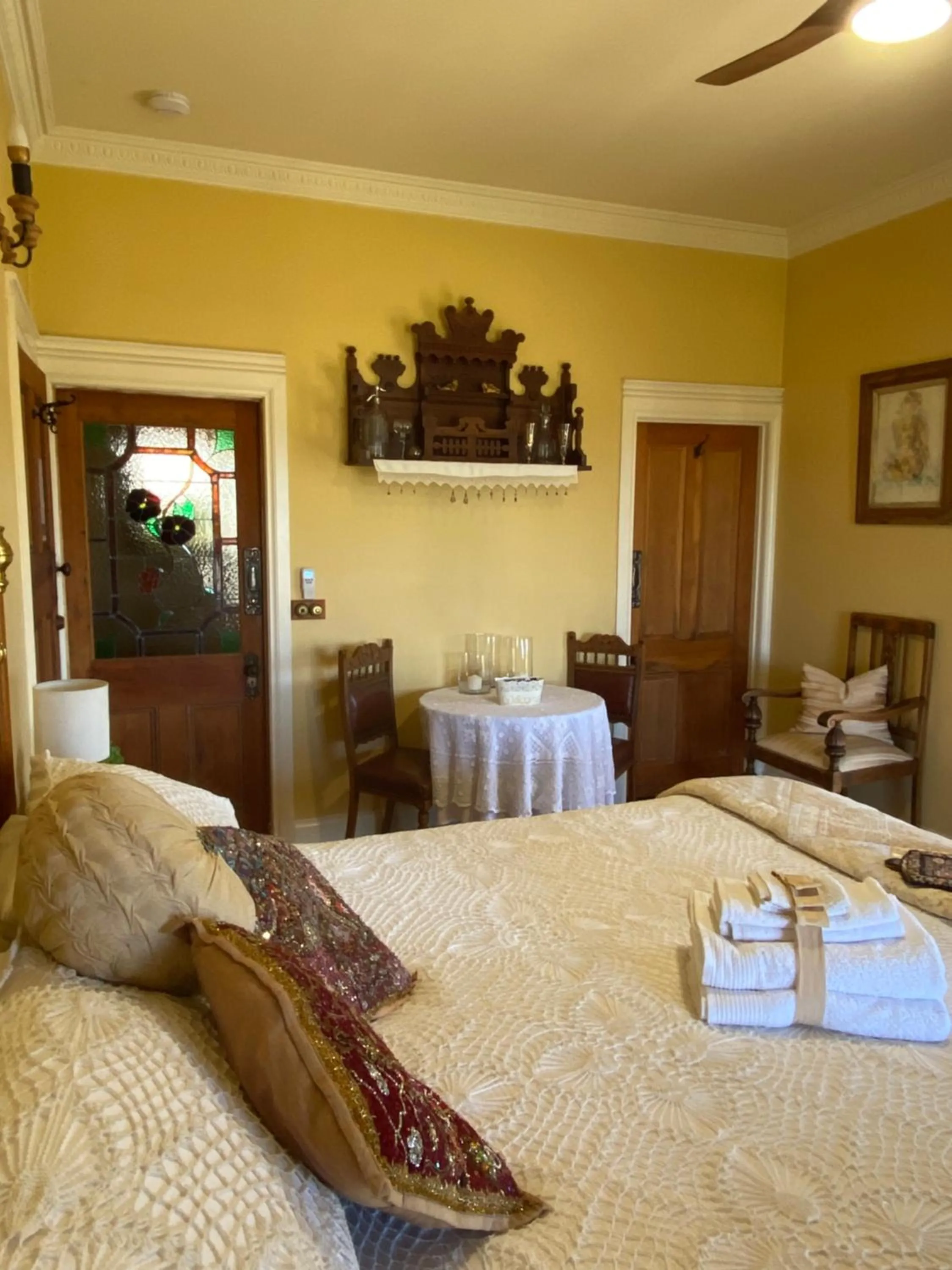 Bed in Inspiring Views B&B