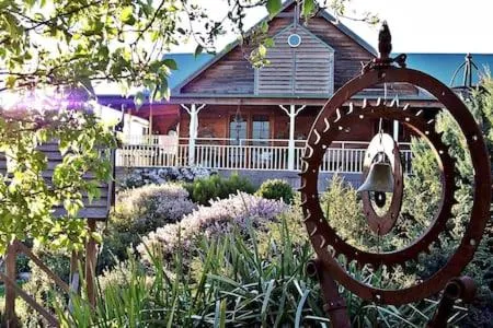 Property building in Inspiring Views B&B
