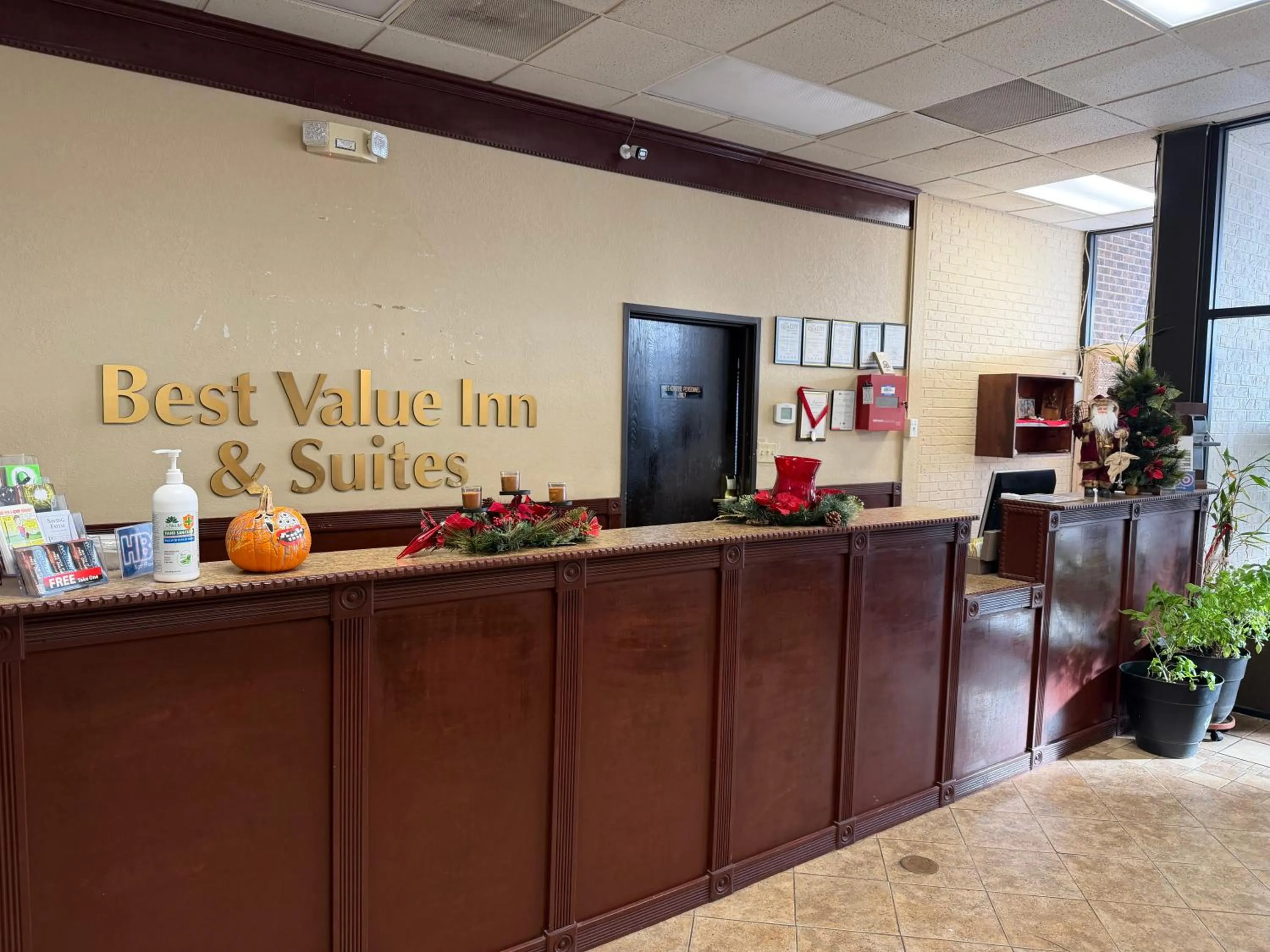 Lobby or reception in Fairview Inn Hesston Near Wichita