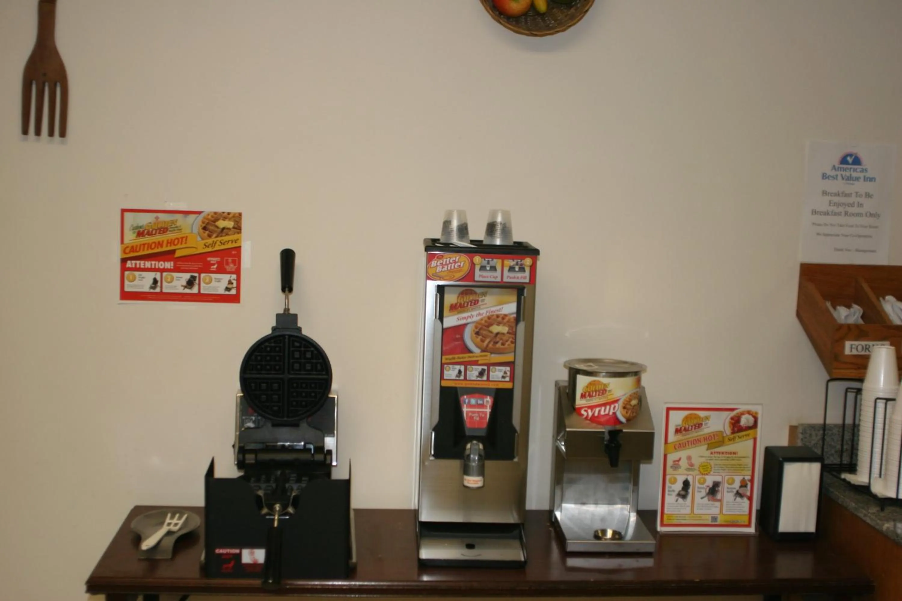 Food and drinks in Americas Best Value Inn Ullin Mounds