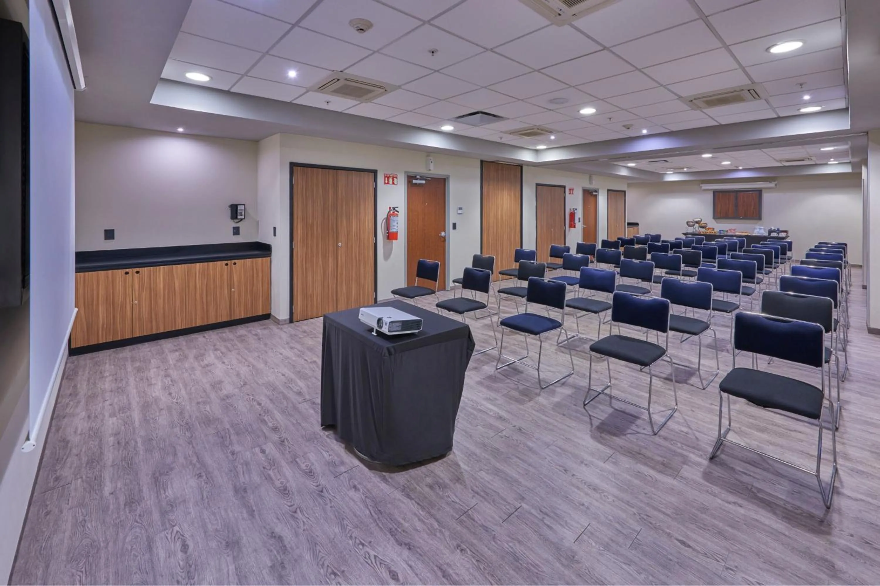 Meeting/conference room in City Express by Marriott San Luis Potosi Zona Universitaria