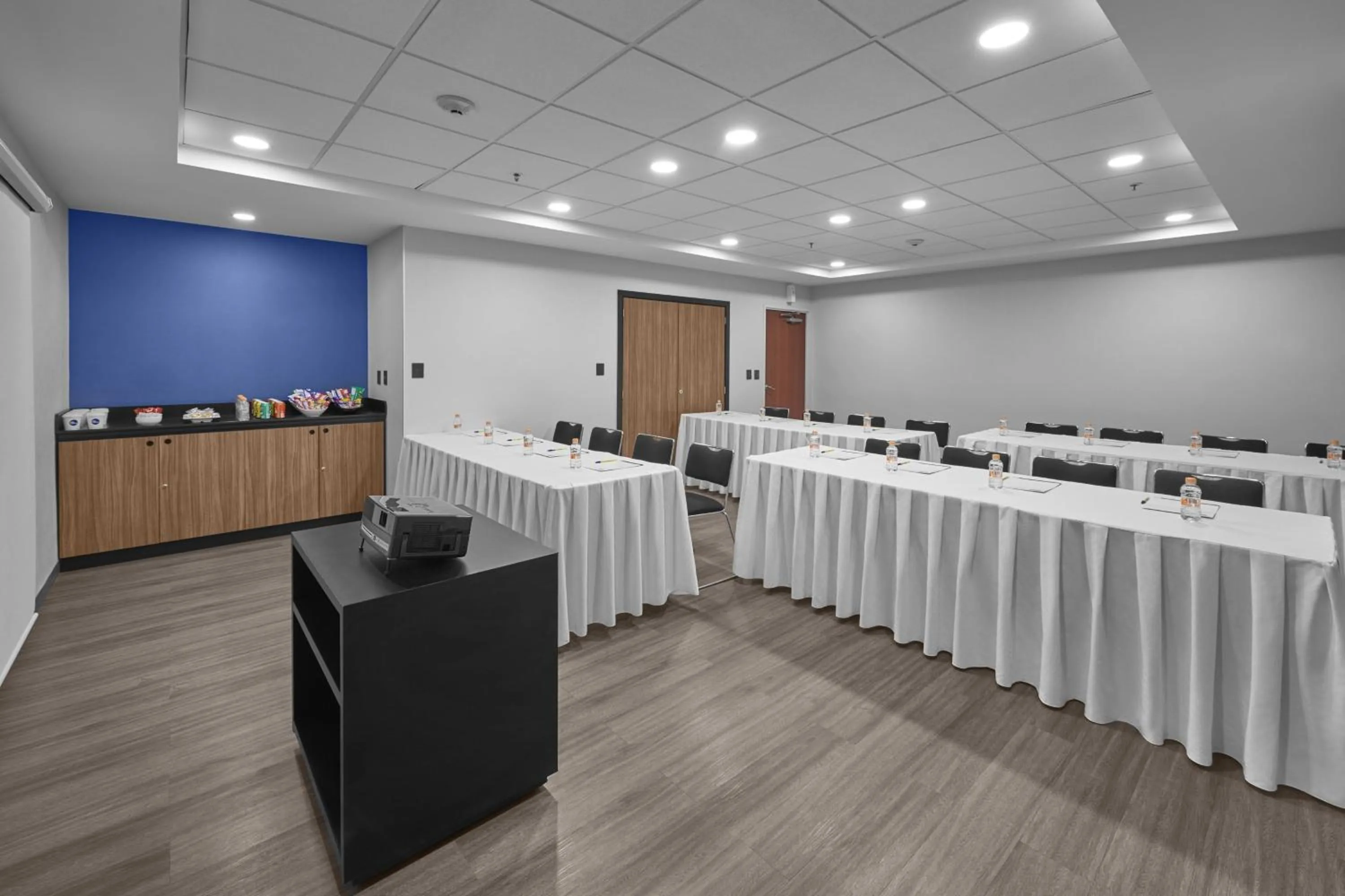 Meeting/conference room in City Express by Marriott Ciudad Juárez