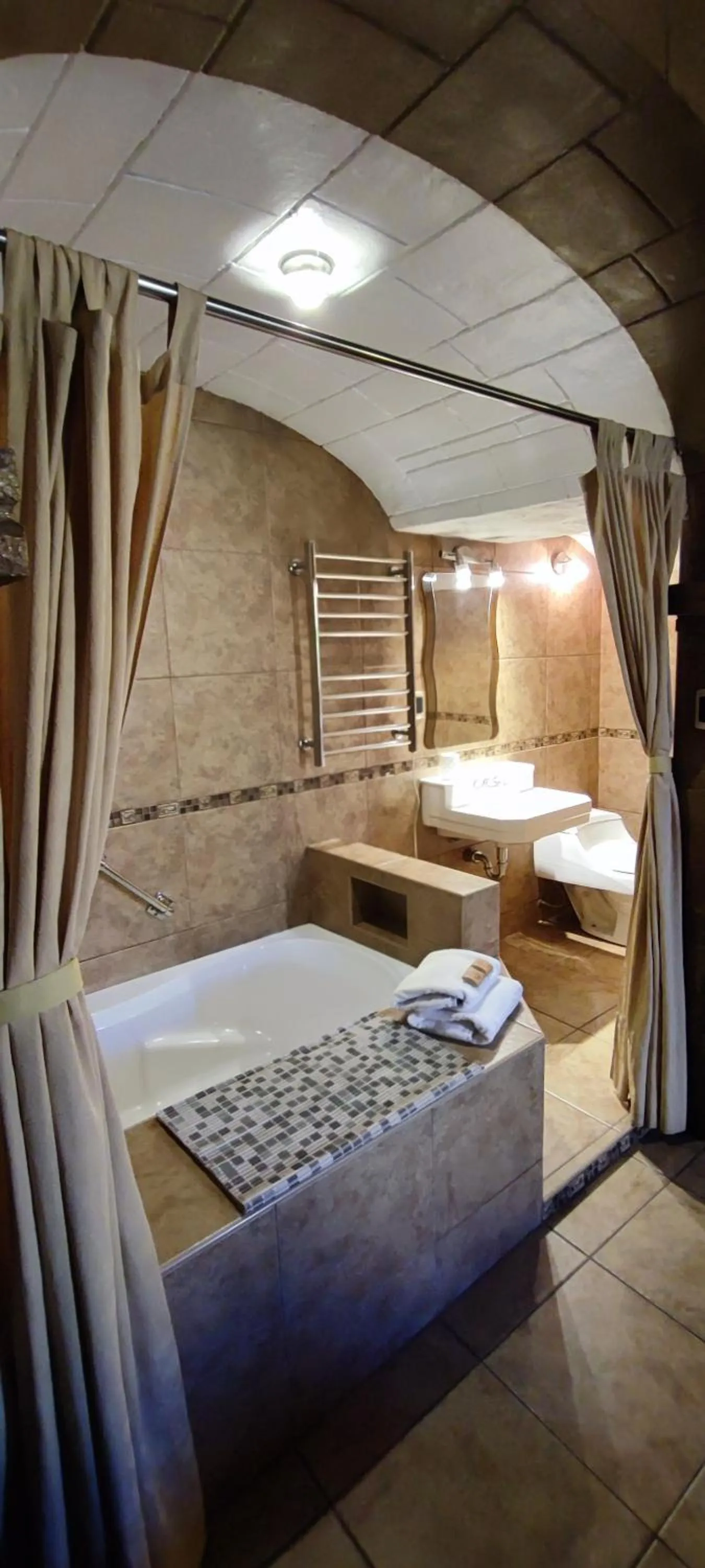 Photo of the whole room, Bed in Flying Dog Hostel Arequipa