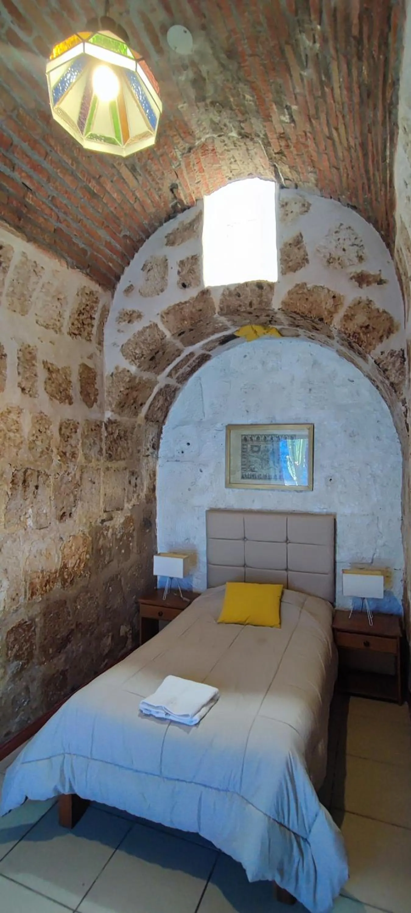 Photo of the whole room, Bed in Flying Dog Hostel Arequipa