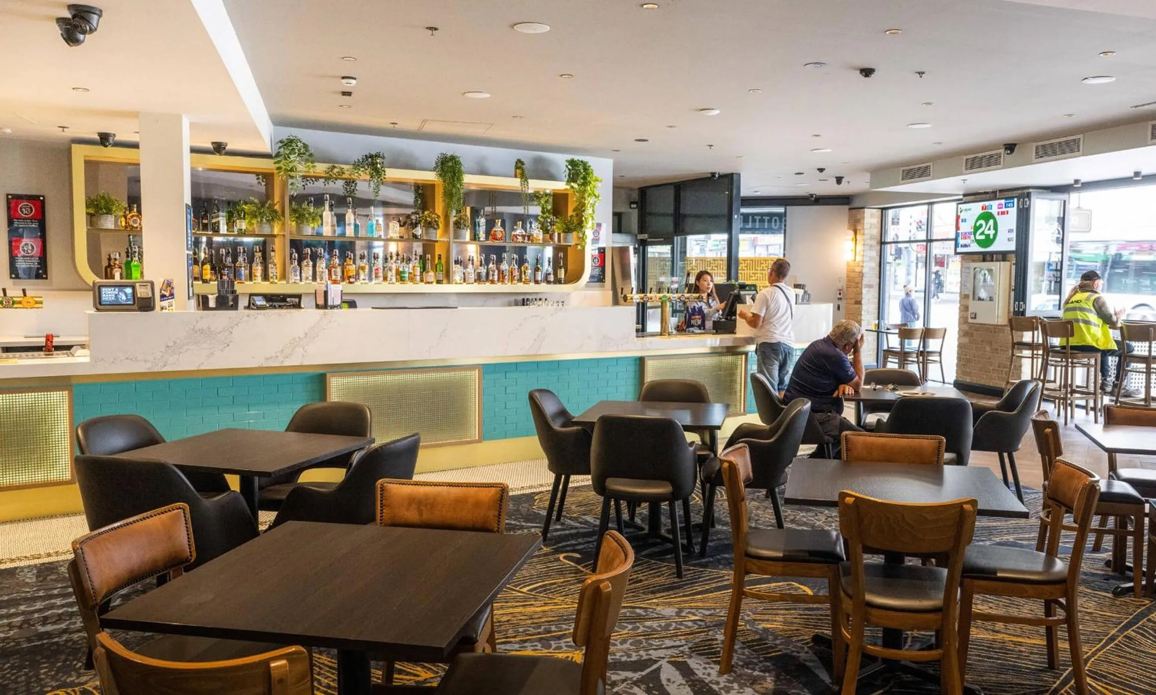 Restaurant/places to eat in Oasis on Beamish Hotel